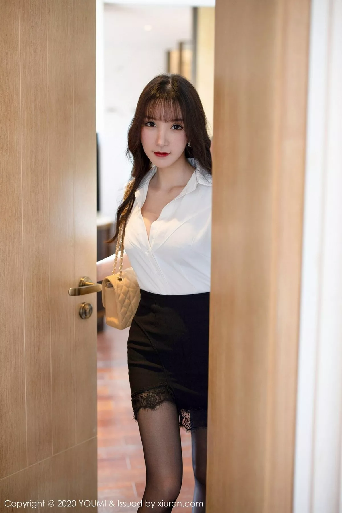 [YouMi尤蜜荟]第542期周于希写真 [58P]-002
