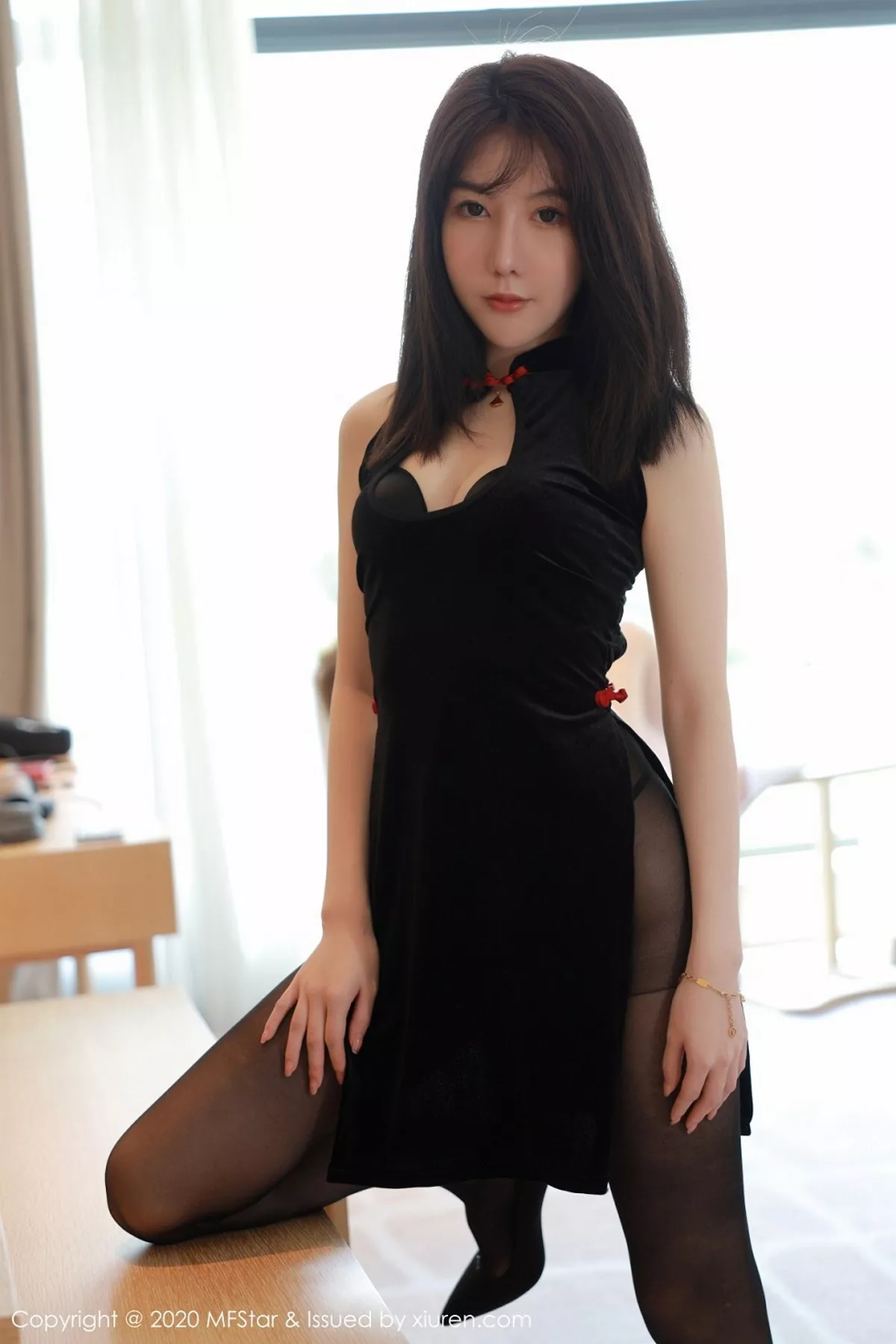 [MFStar模范学院]第402期薛琪琪写真 [69P]-012