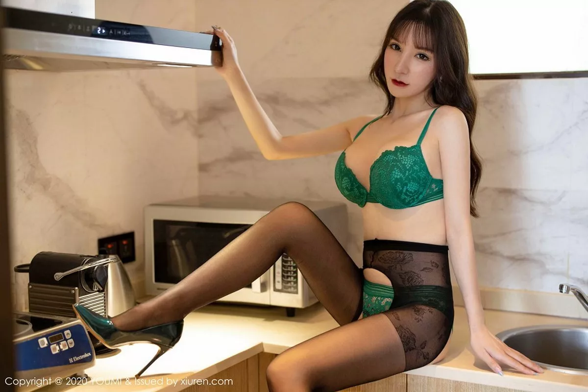 [YouMi尤蜜荟]第542期周于希写真 [58P]-052