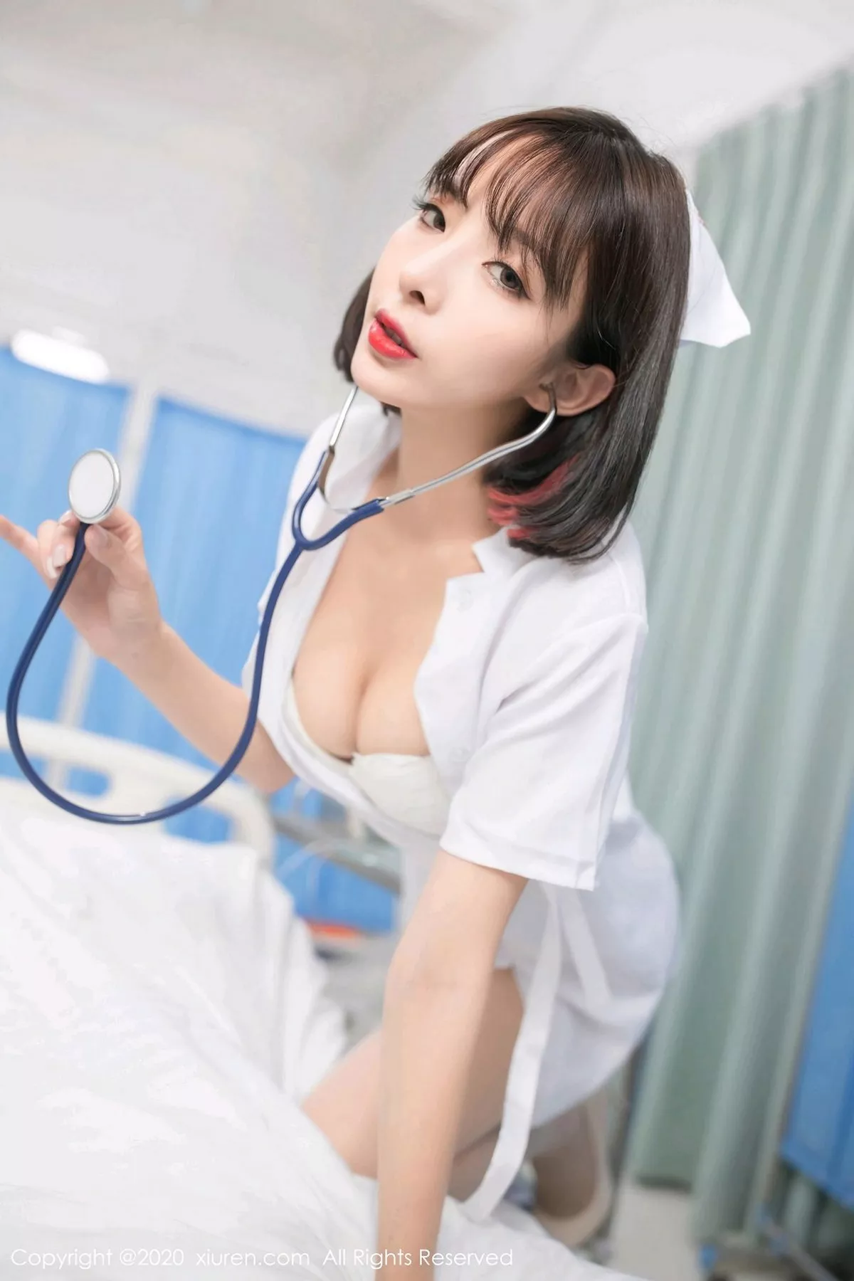 [XiuRen秀人网]第2698期陈小喵写真 [68P]-001