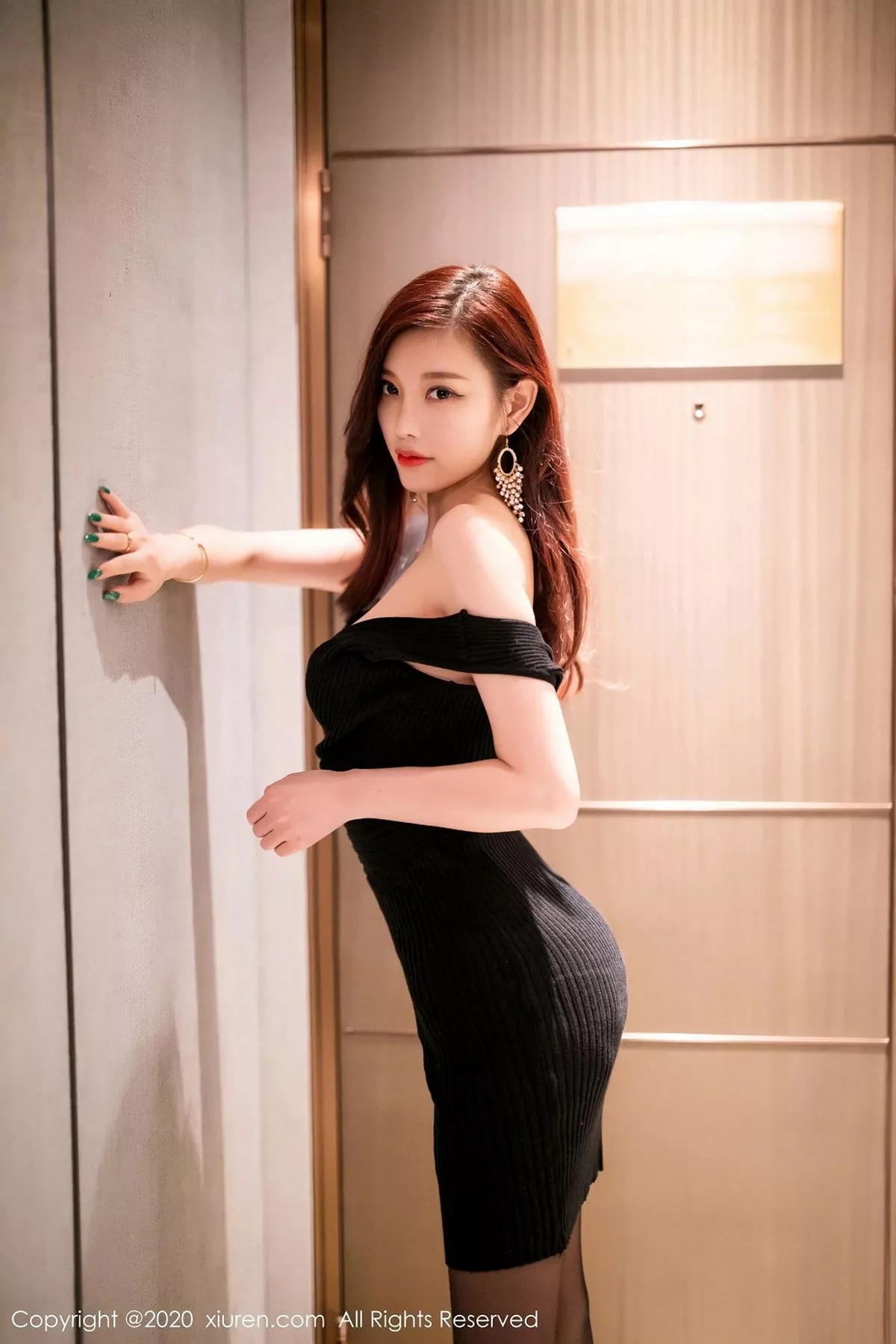 [XiuRen秀人网]第2704期杨晨晨写真 [94P]-003