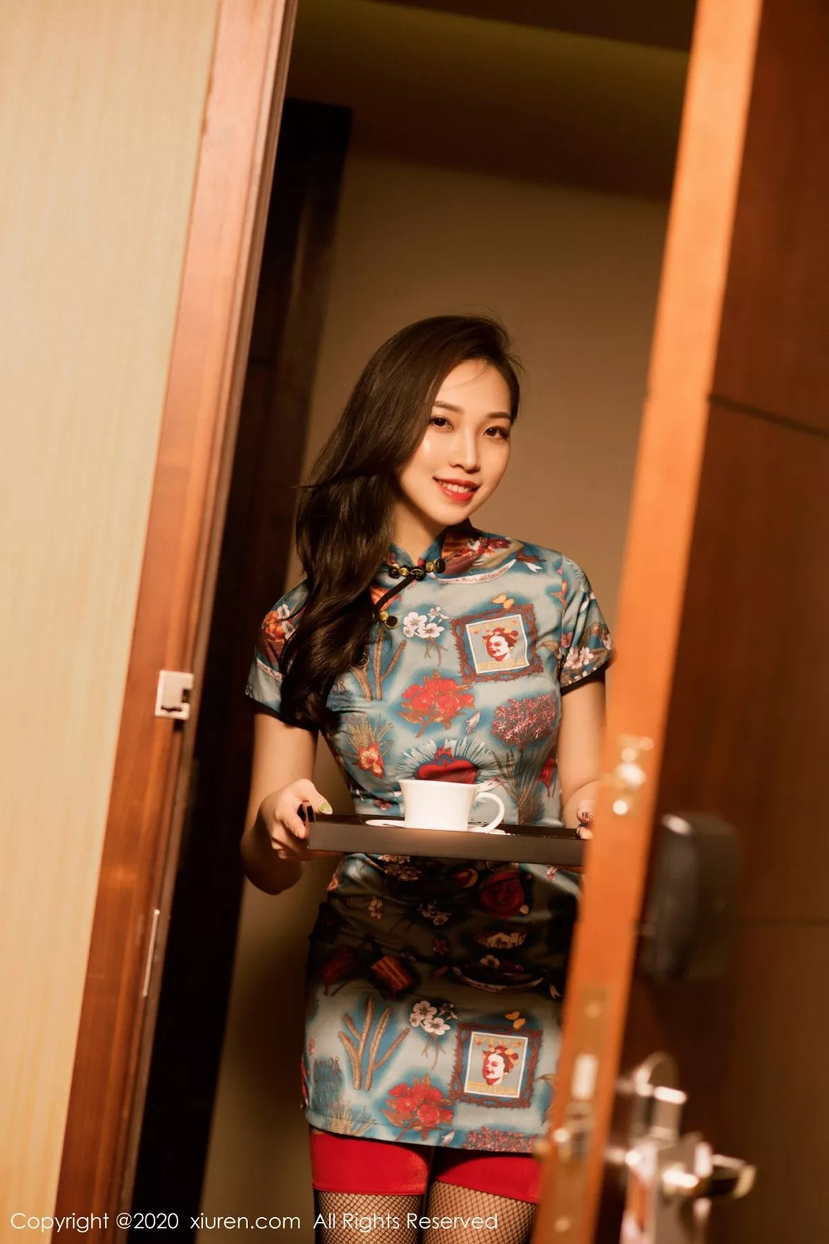 [XiuRen秀人网]第2712期郑颖姗写真 [50P]-001