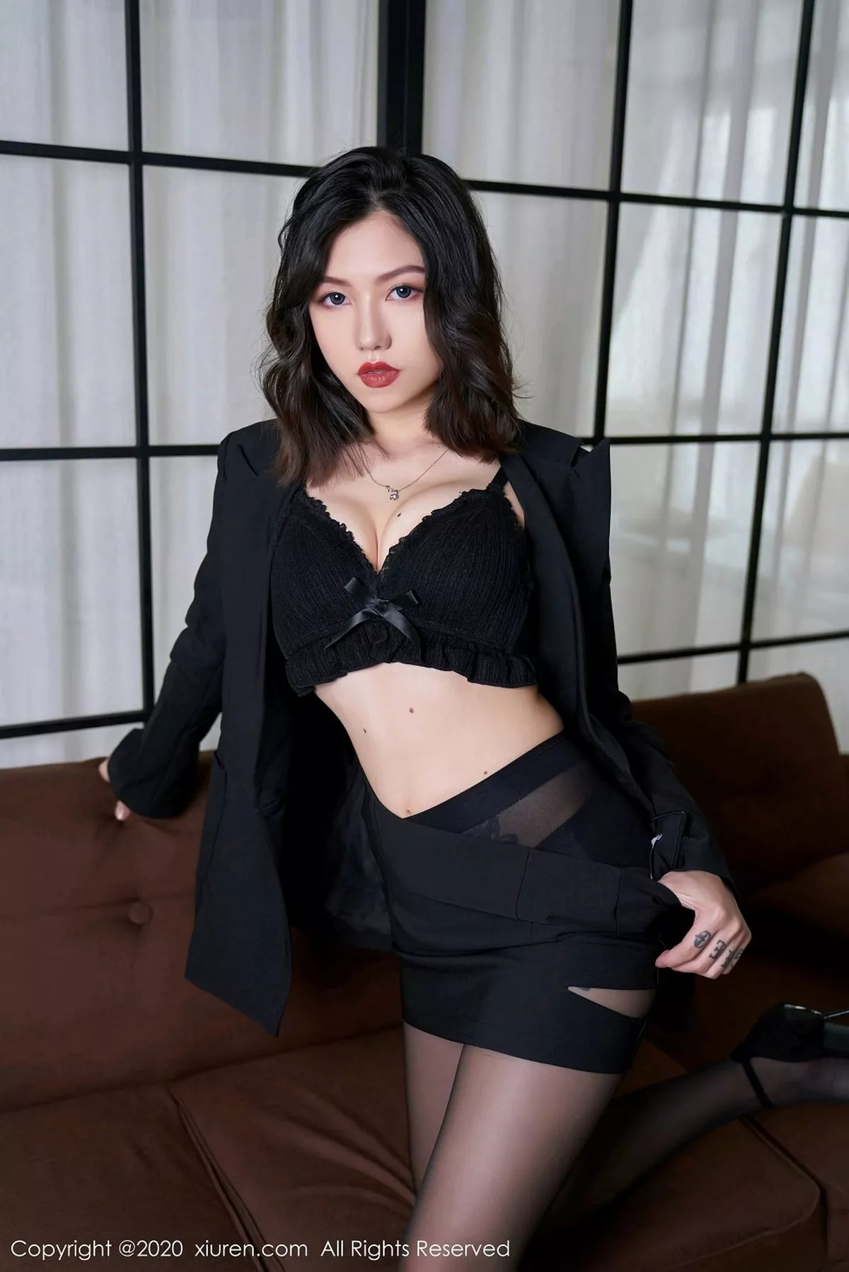 [XiuRen秀人网]第2711期舌尖上的菊花写真 [70P]-033