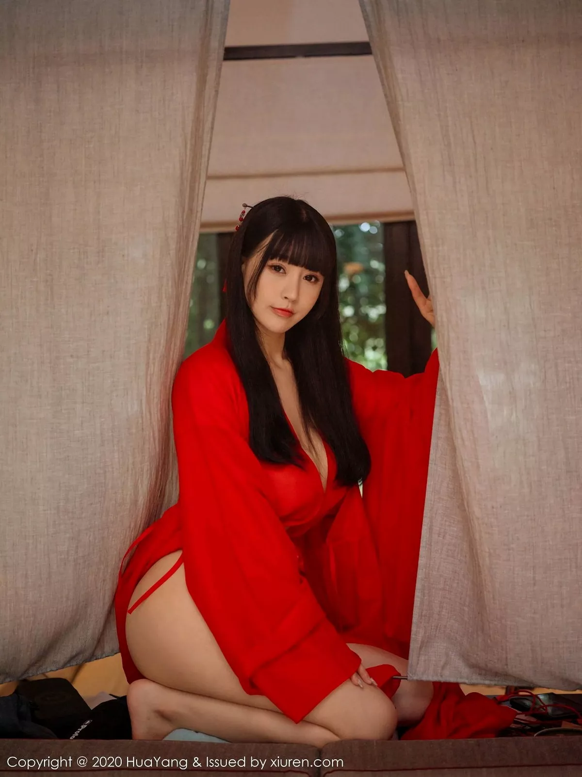 [HuaYang花漾]第310期奶茶Emily写真 [70P]-027