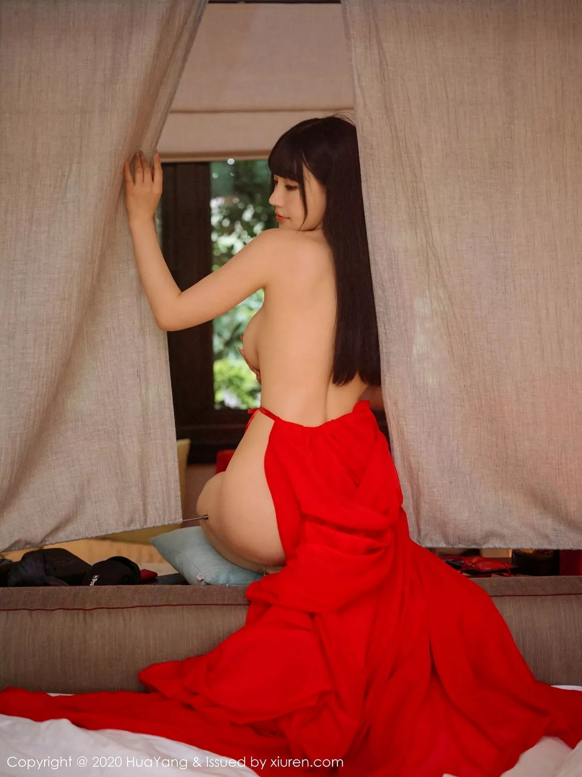 [HuaYang花漾]第310期奶茶Emily写真 [70P]-033