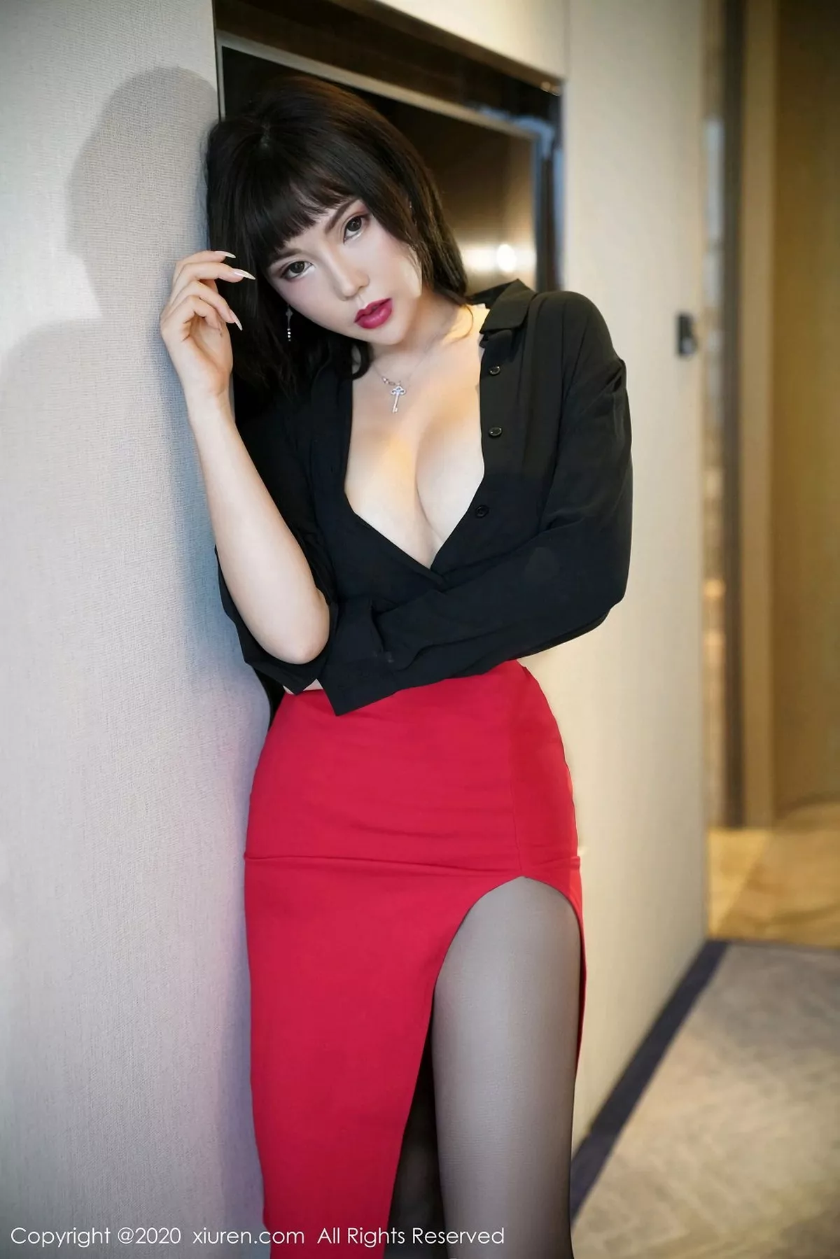 [XiuRen秀人网]第2738期萌汉药写真 [50P]-034