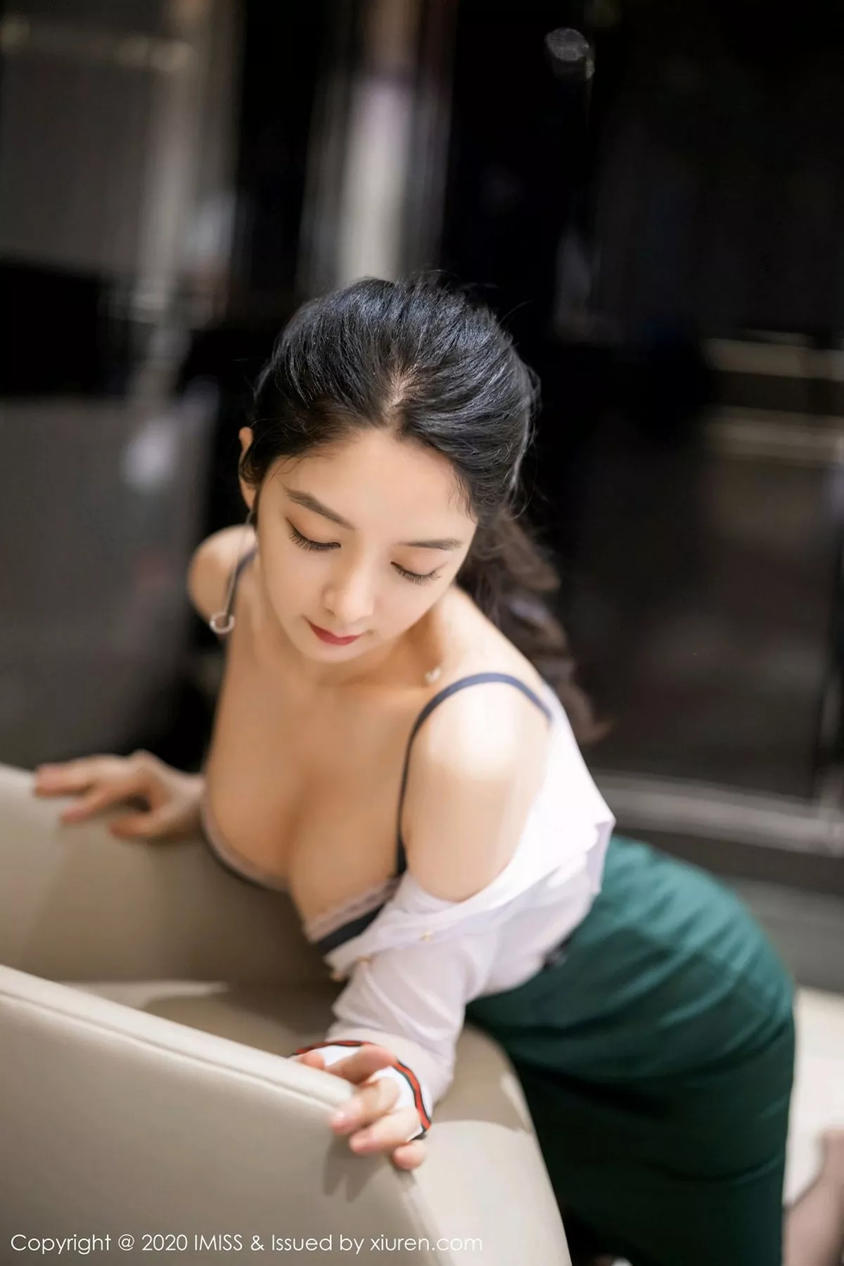 [Imiss爱蜜社]第521期小热巴写真 [54P]-032