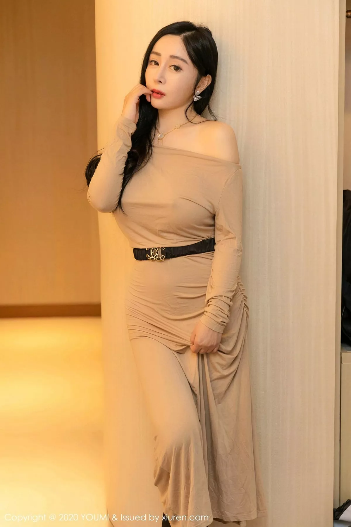 [YouMi尤蜜荟]第553期允爾写真 [85P]-010