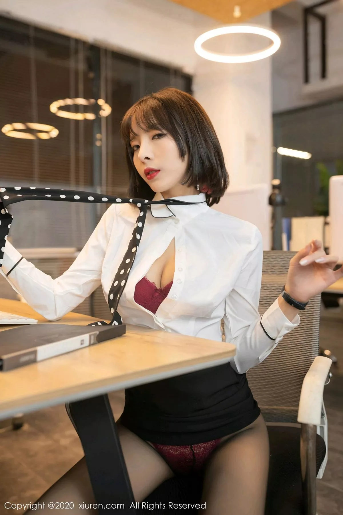 [XiuRen秀人网]第2755期陈小喵写真 [90P]-003