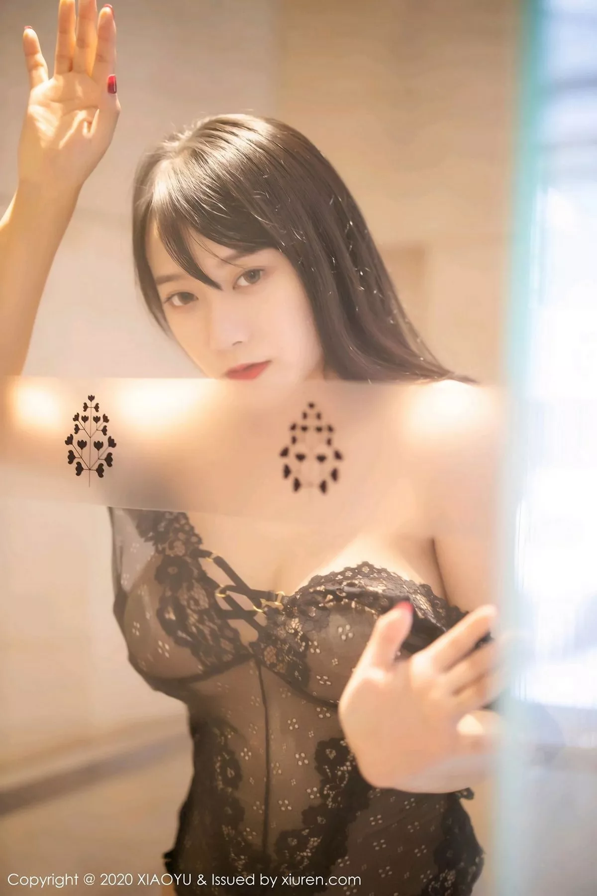 [XiaoYu画语界]第404期何嘉颖写真 [68P]-046