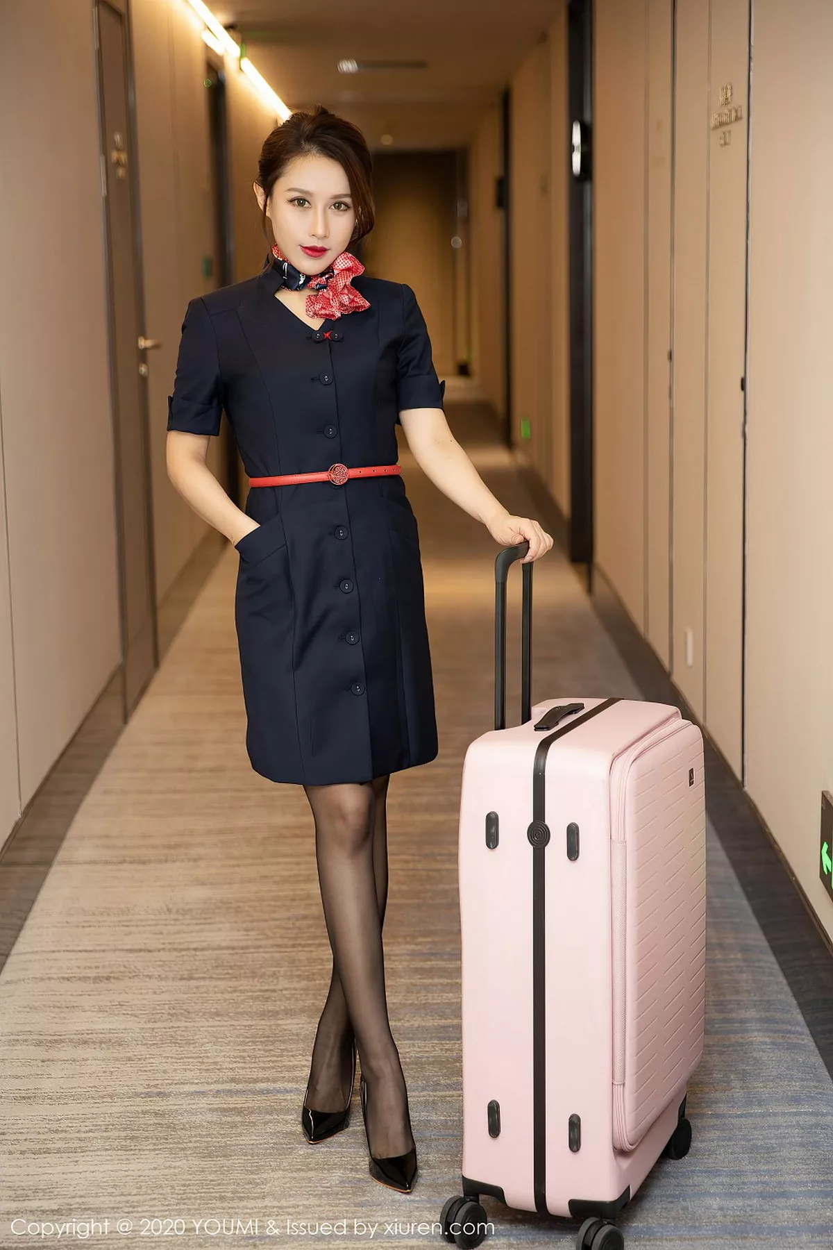 [YouMi尤蜜荟]第536期徐安安写真 [56P]-002