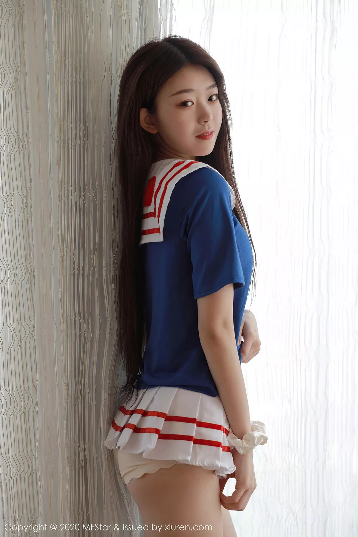 [MFStar模范学院]第395期小奶瓶呜鸣写真 [60P]-012
