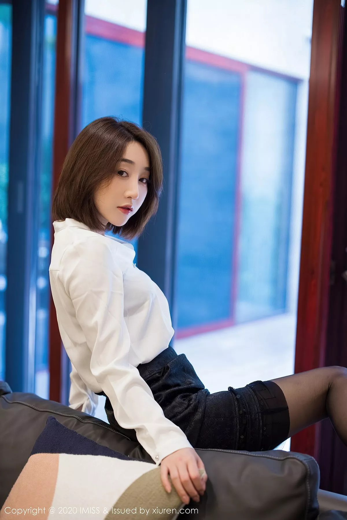 [Imiss爱蜜社]第506期九月生写真 [53P]-011