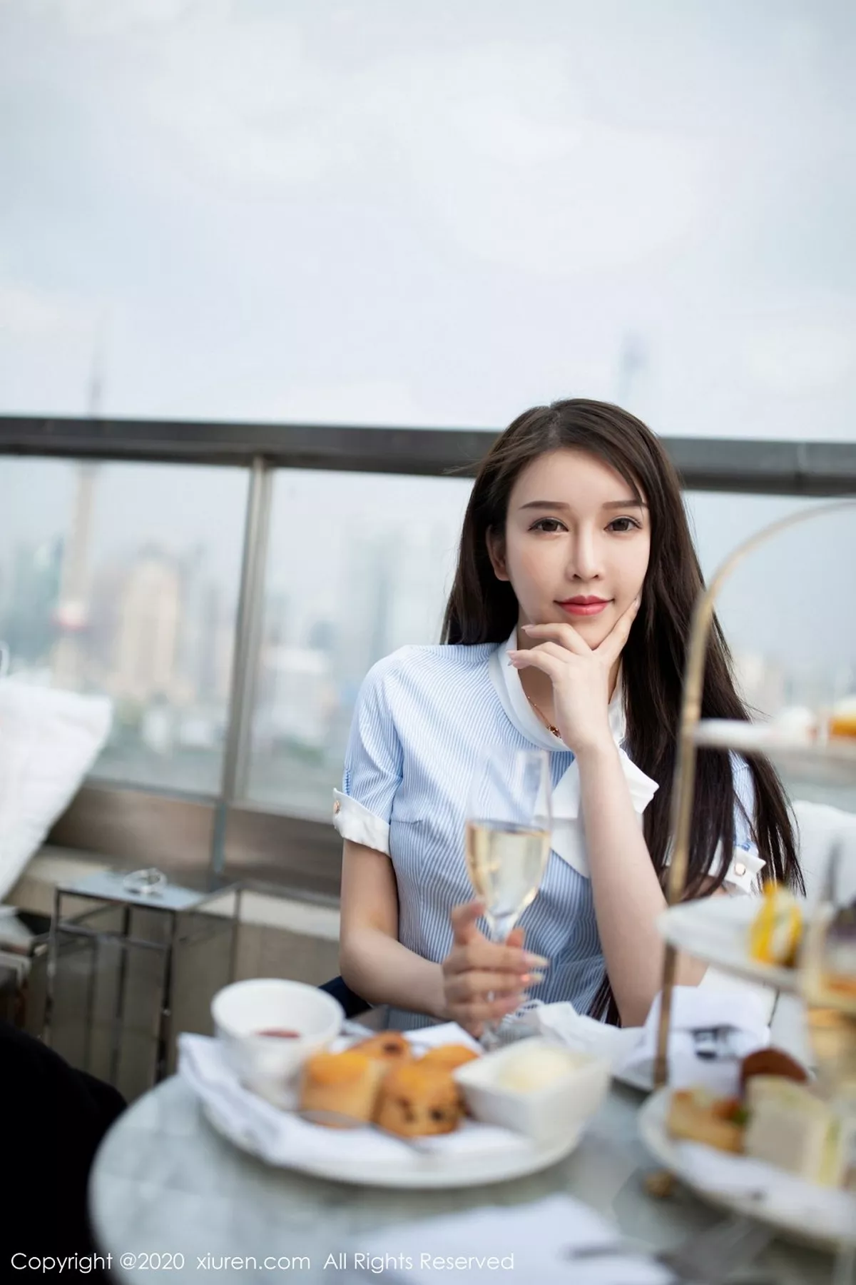 [XiuRen秀人网]第2819期玉兔miki写真 [60P]-001