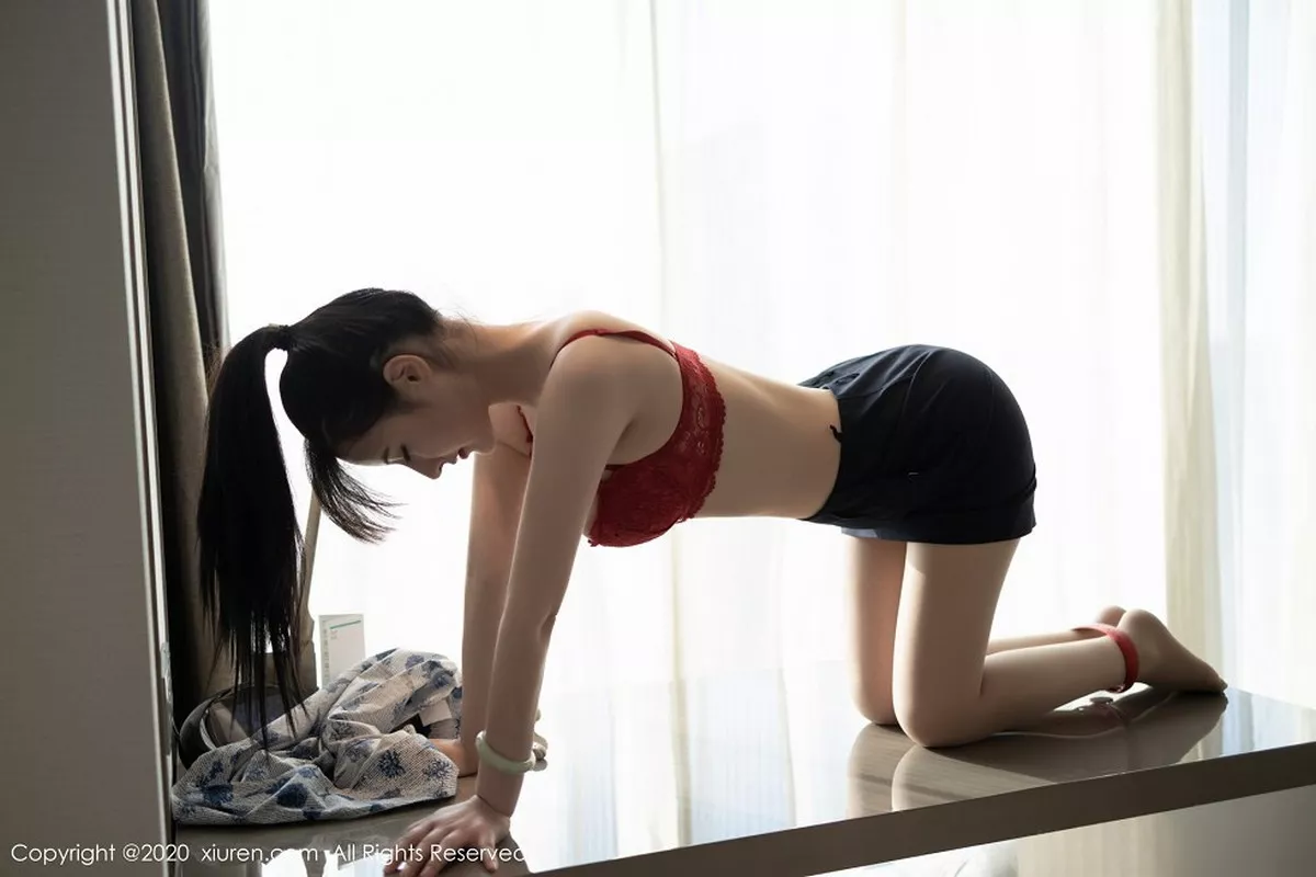 [XiuRen秀人网]第2817期诗诗kiki写真 [52P]-030