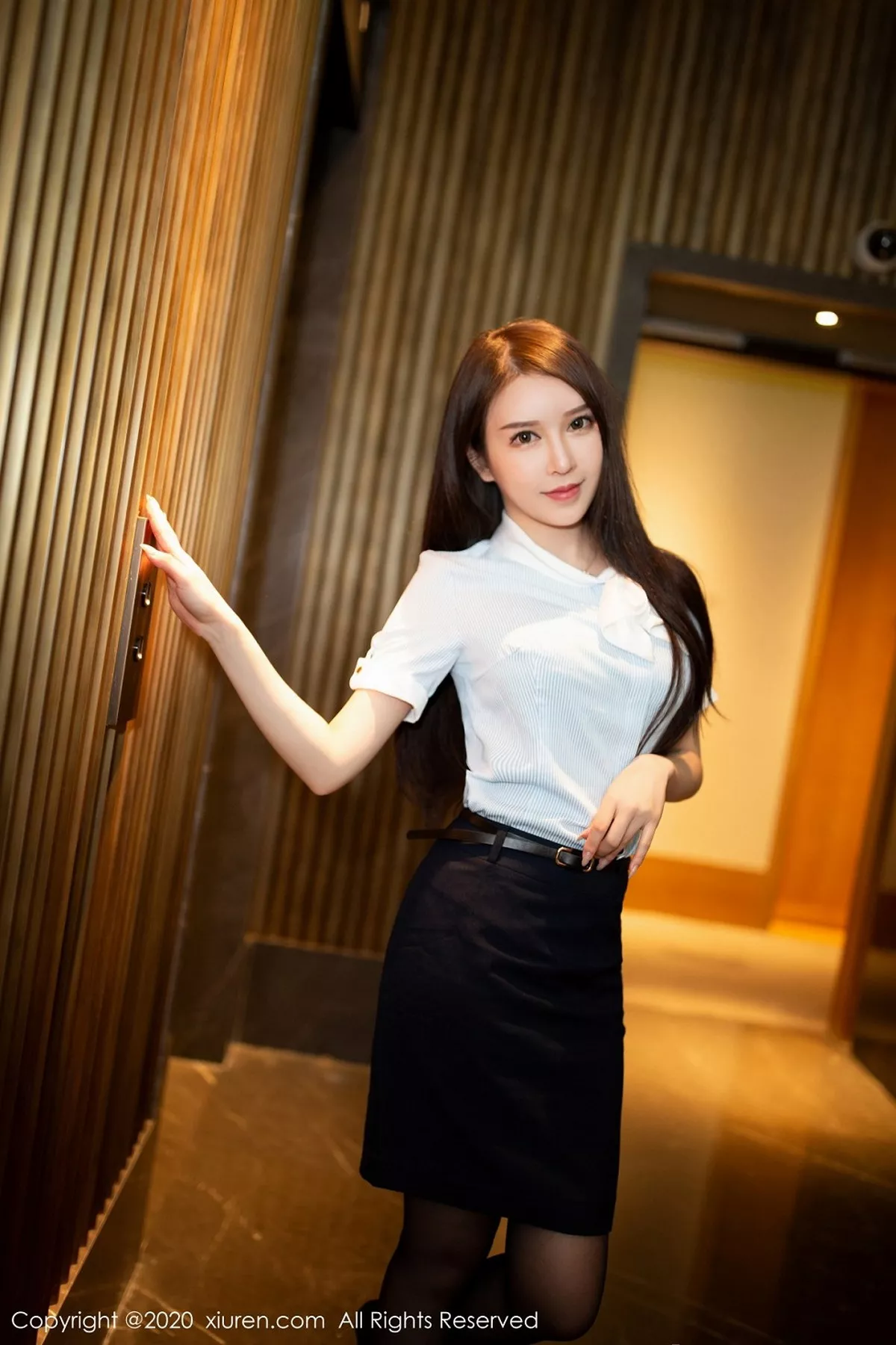 [XiuRen秀人网]第2819期玉兔miki写真 [60P]-008