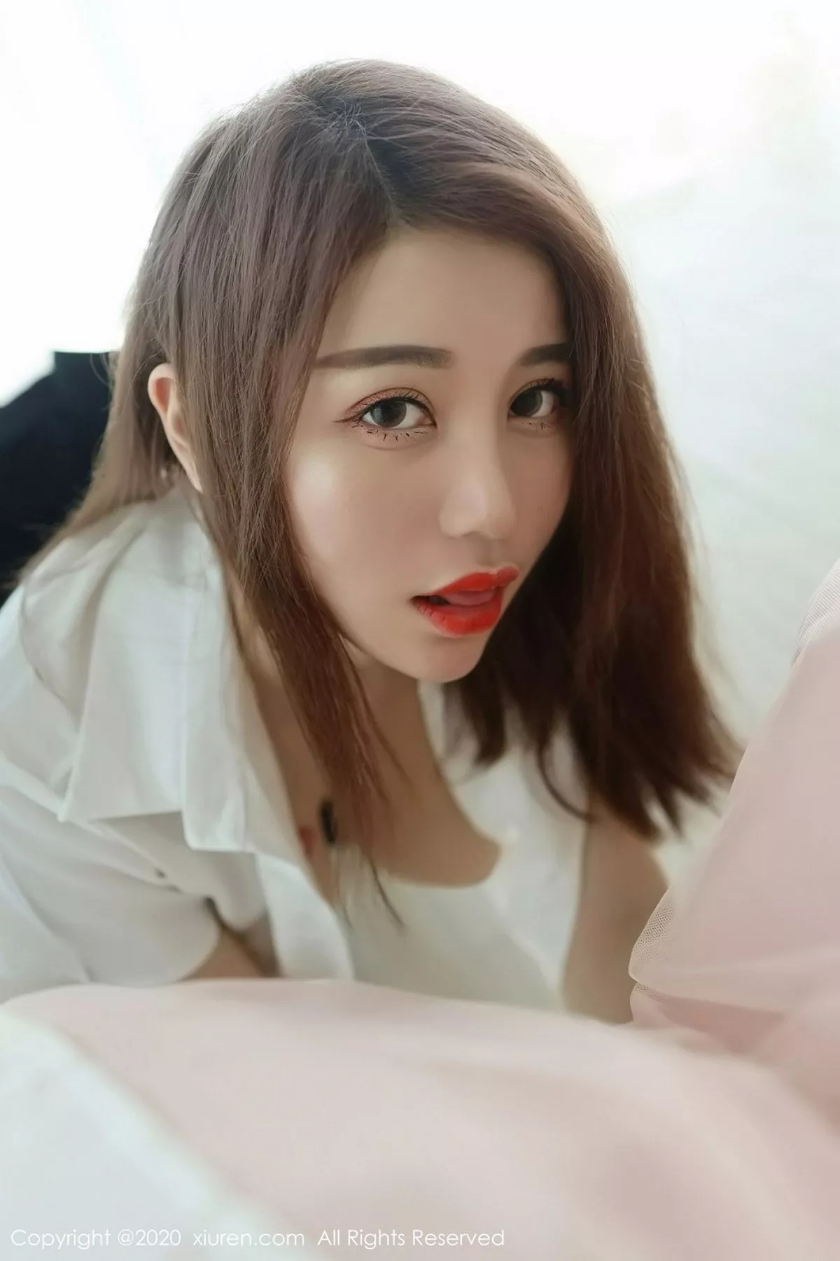 [XiuRen秀人网]第2831期美七Mia写真 [48P]-044