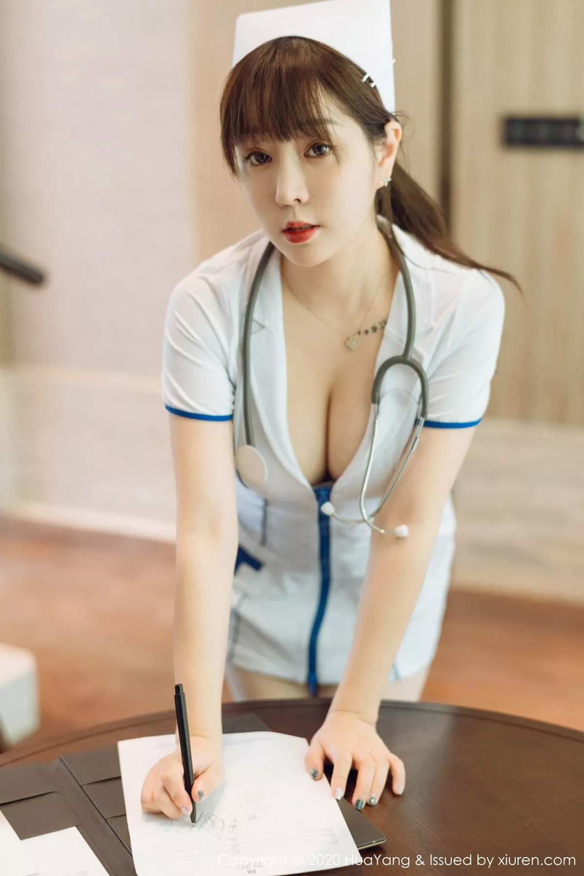 [HuaYang花漾]第330期王雨纯写真 [102P]-009