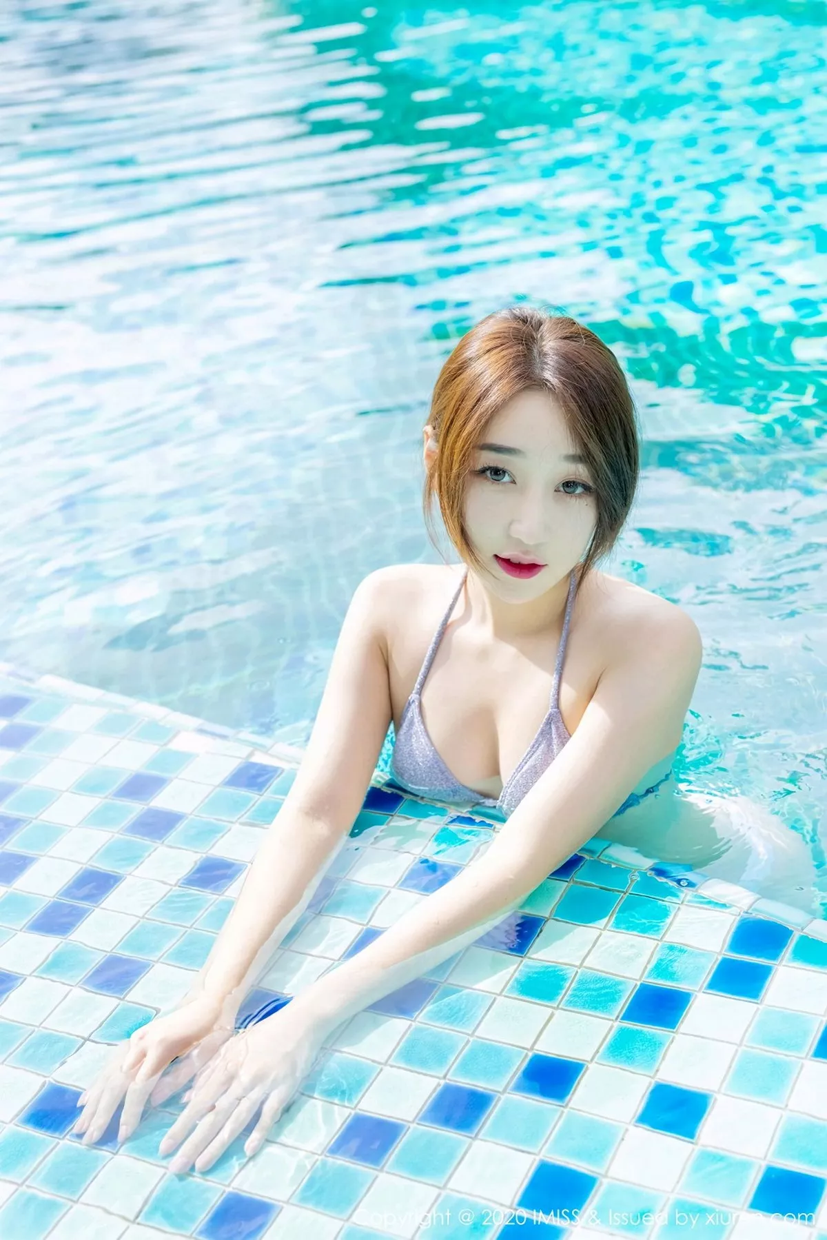 [Imiss爱蜜社]第523期九月生写真 [64P]-002
