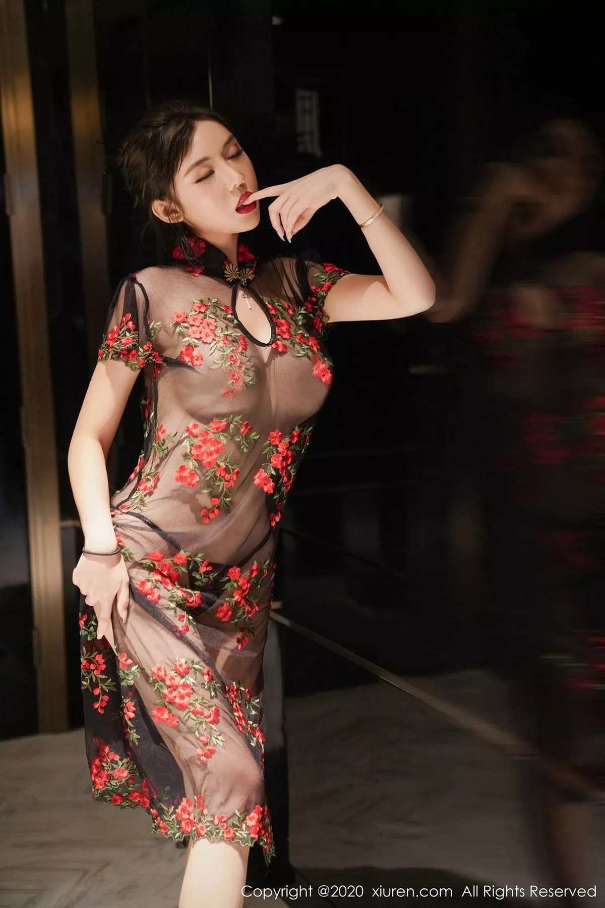 [XiuRen秀人网]第2849期萌汉药写真 [45P]-011