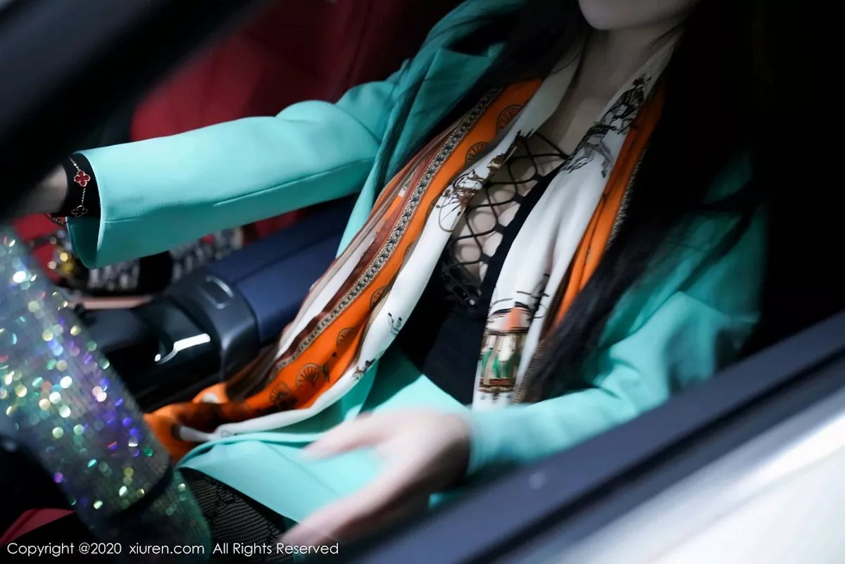 [XiuRen秀人网]第2861期诗诗kiki写真 [86P]-011