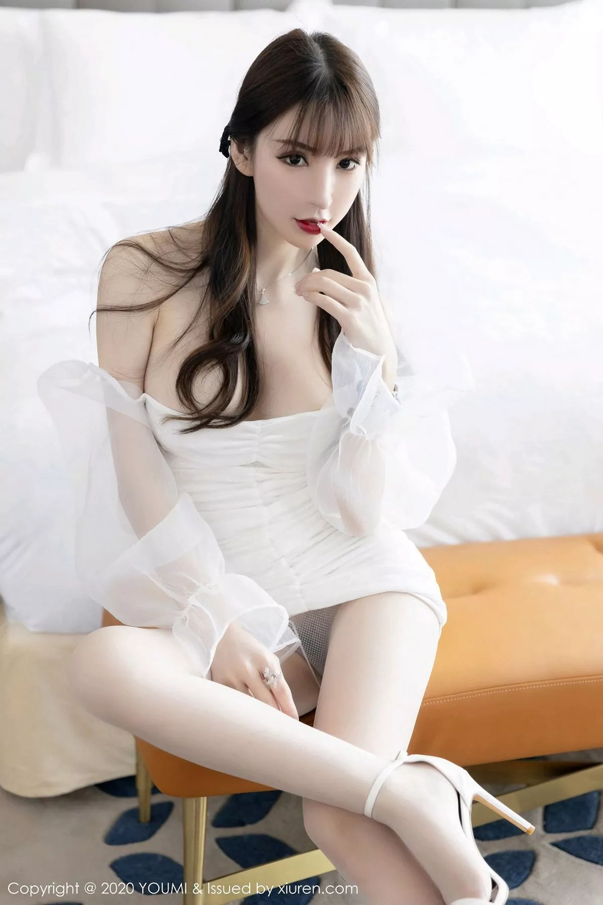 [YouMi尤蜜荟]第570期周于希写真 [58P]-017