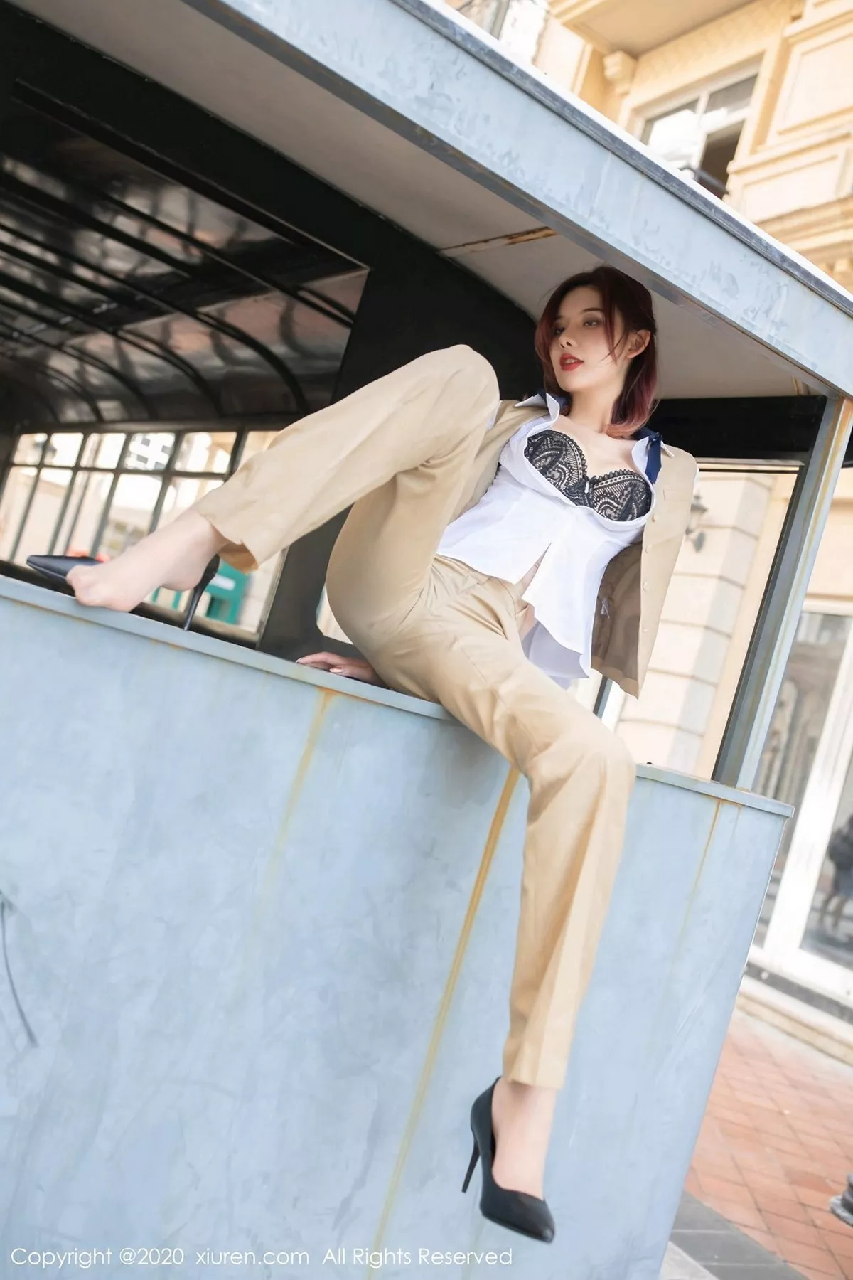 [XiuRen秀人网]第2887期就是阿朱啊写真 [63P]-006