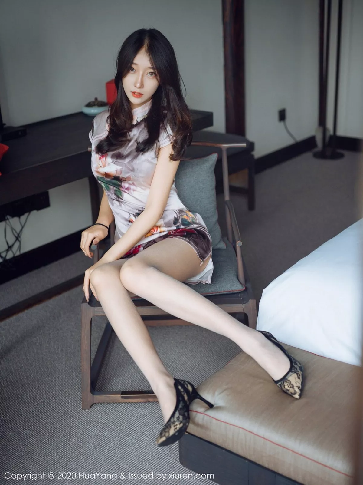 [HuaYang花漾]第339期玥儿玥写真 [52P]-011