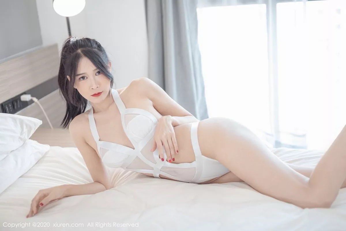 [XiuRen秀人网]第2777期园园呀写真 [43P]-036