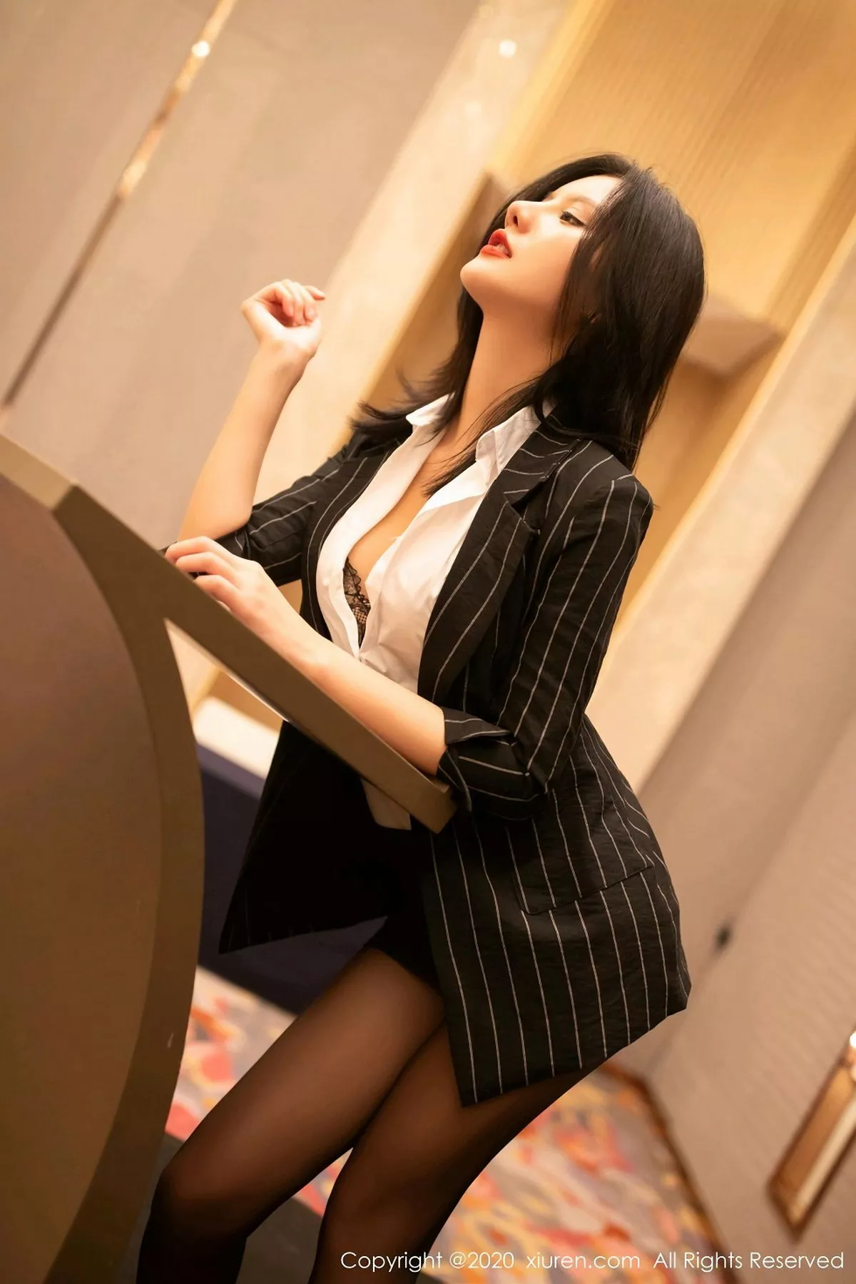 [XiuRen秀人网]第2781期就是阿朱啊写真 [76P]-013