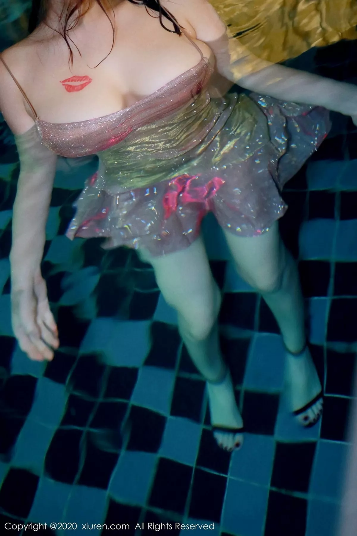 [XiuRen秀人网]第2779期美七Mia写真 [63P]-051