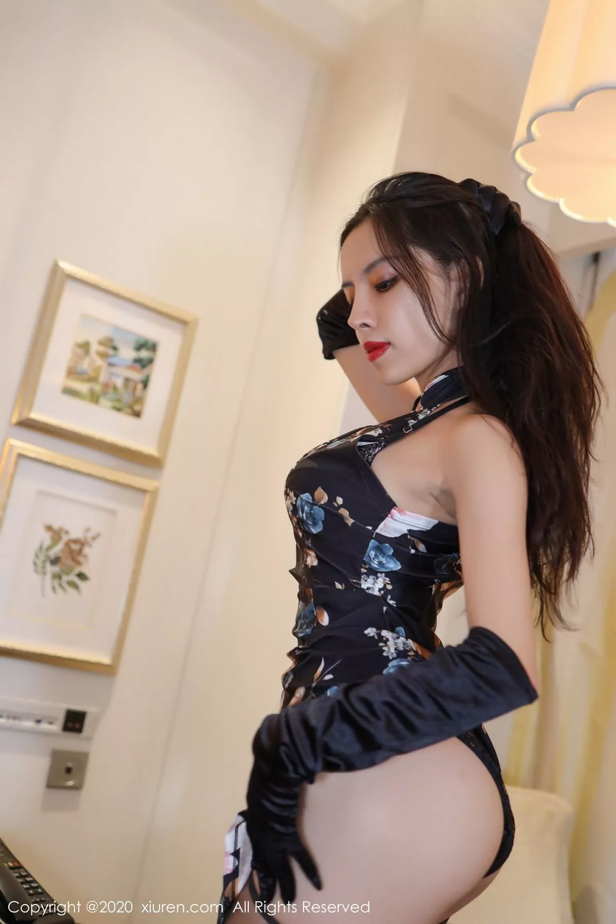 [XiuRen秀人网]第2897期Riri617写真 [72P]-060