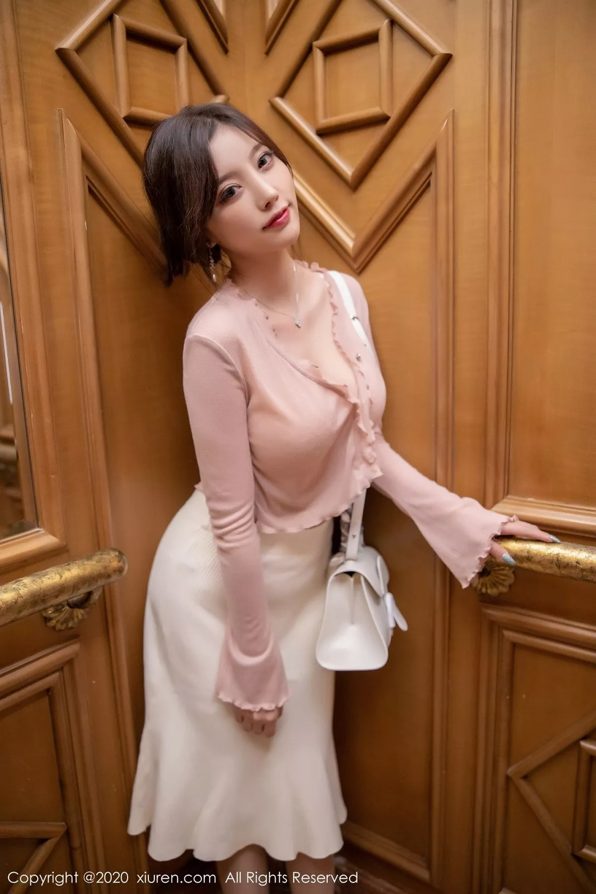 [XiuRen秀人网]第2905期杨晨晨写真 [70P]-021