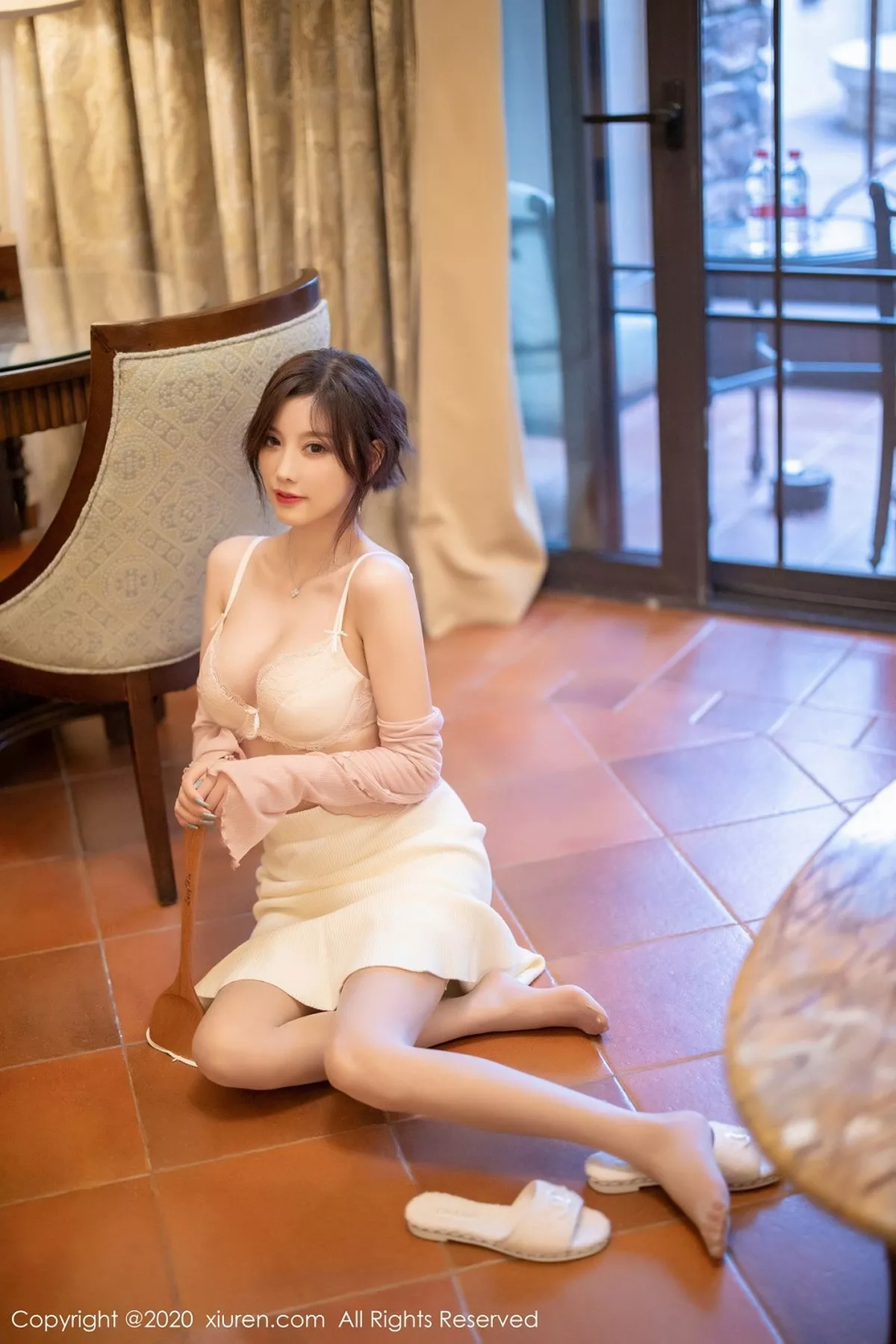 [XiuRen秀人网]第2905期杨晨晨写真 [70P]-049