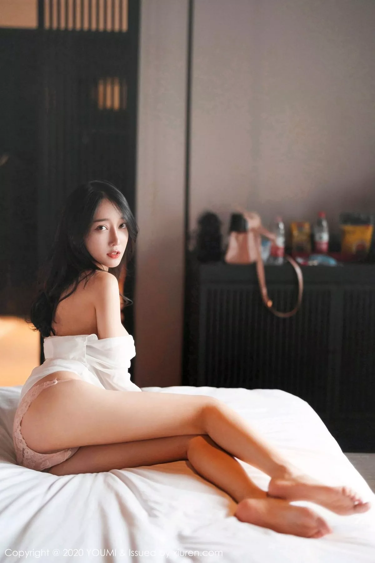 [YouMi尤蜜荟]第560期玥儿玥写真 [64P]-053