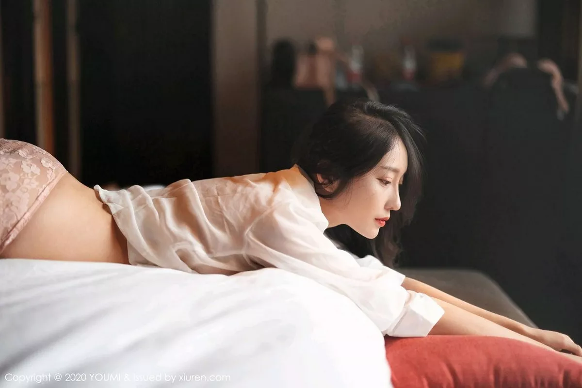 [YouMi尤蜜荟]第560期玥儿玥写真 [64P]-036