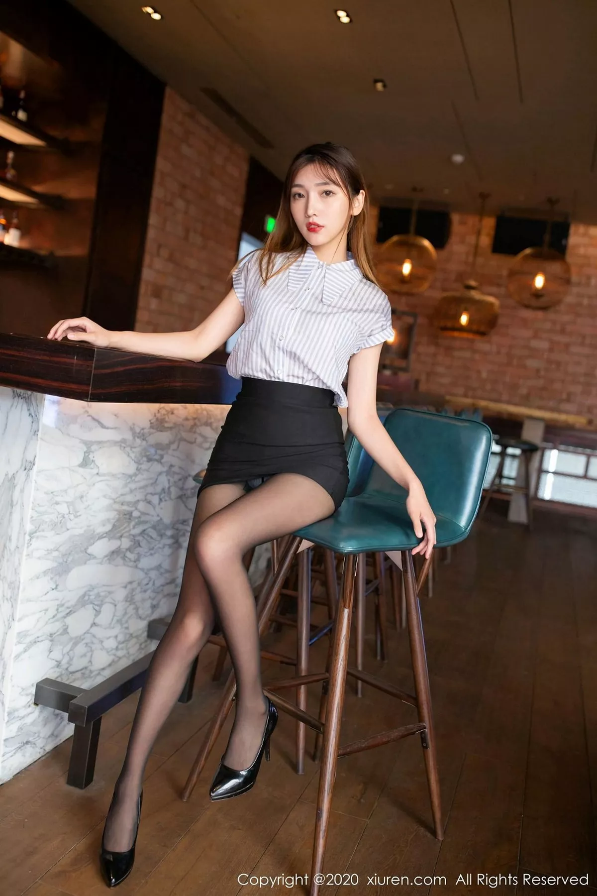 [XiuRen秀人网]第2810期陆萱萱写真 [55P]-005