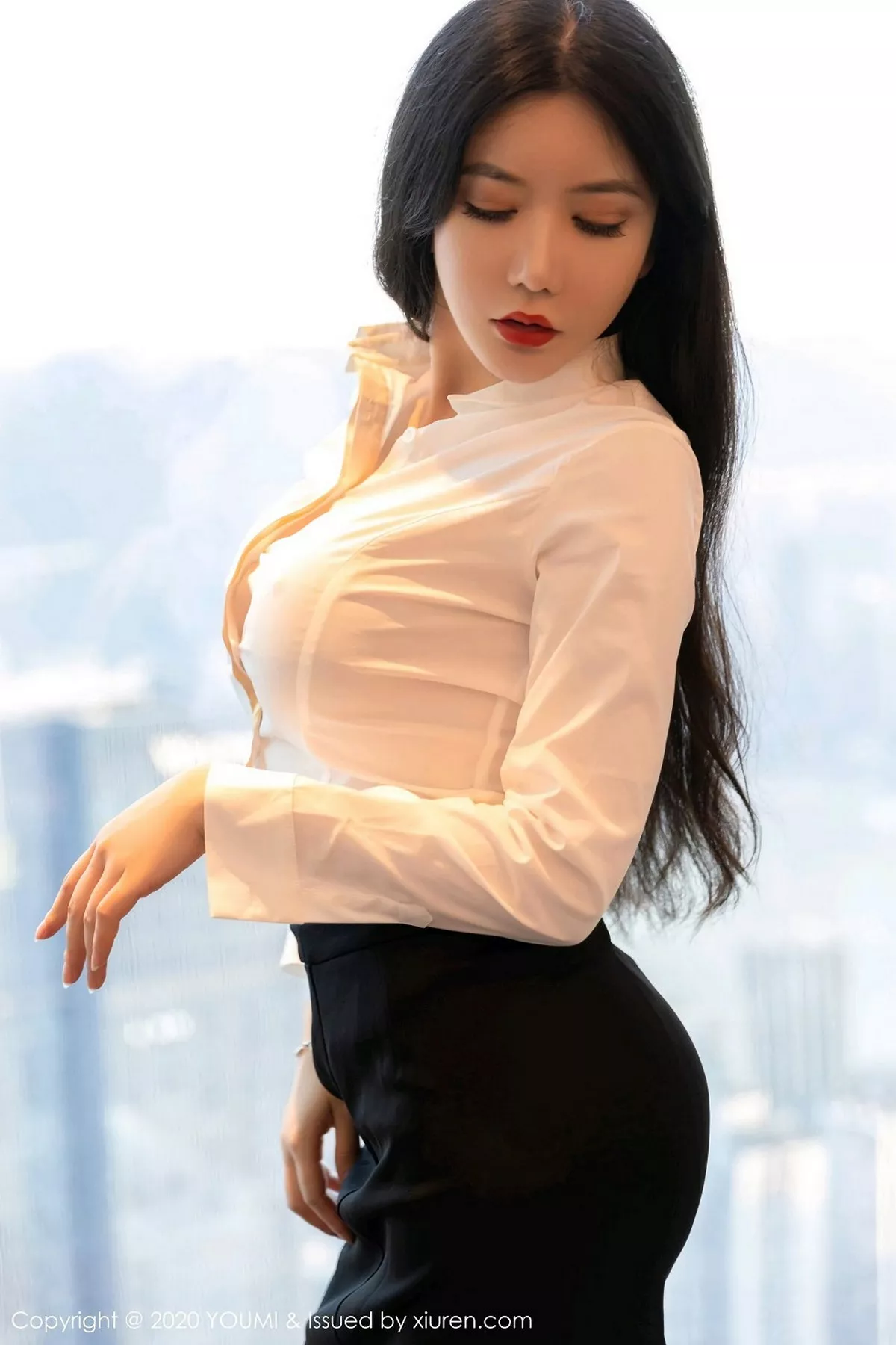 [YouMi尤蜜荟]第579期心妍小公主写真 [60P]-011