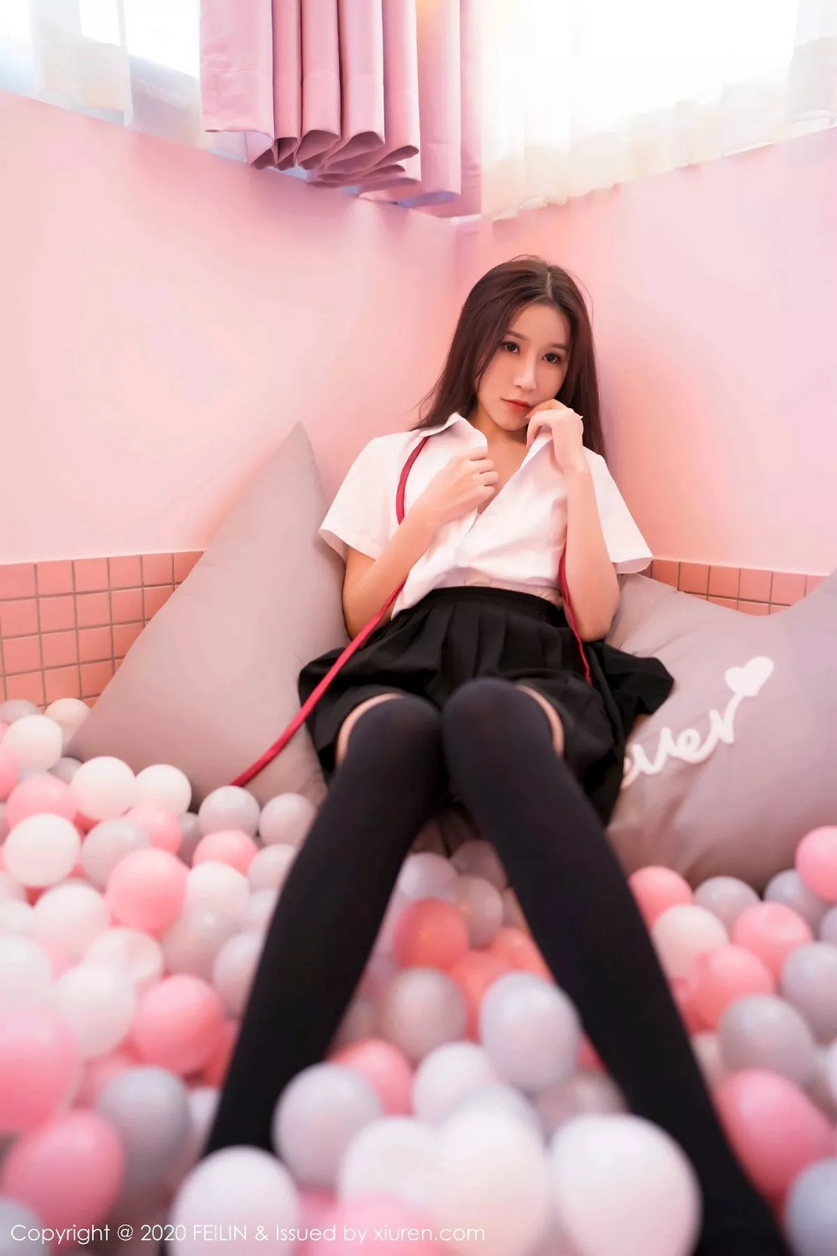[FeiLin嗲囡囡]第361期苻苓写真 [59P]-018