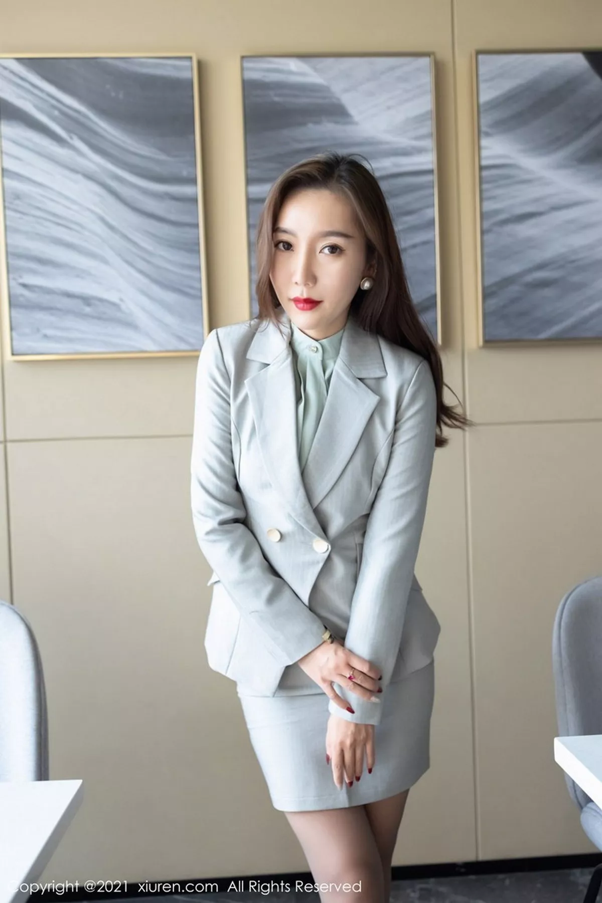[XiuRen秀人网]第2964期艾静香写真 [43P]-001