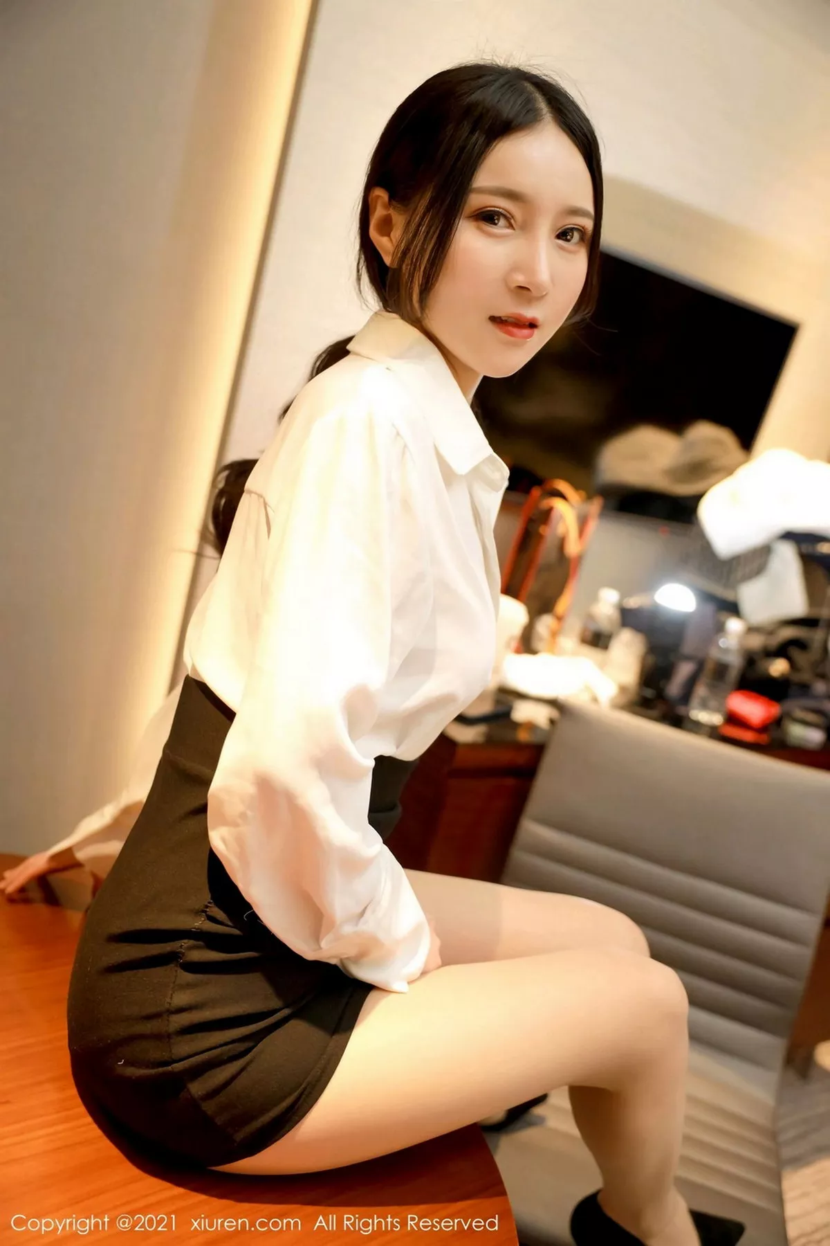 [XiuRen秀人网]第2969期林煊煊写真 [34P]-005