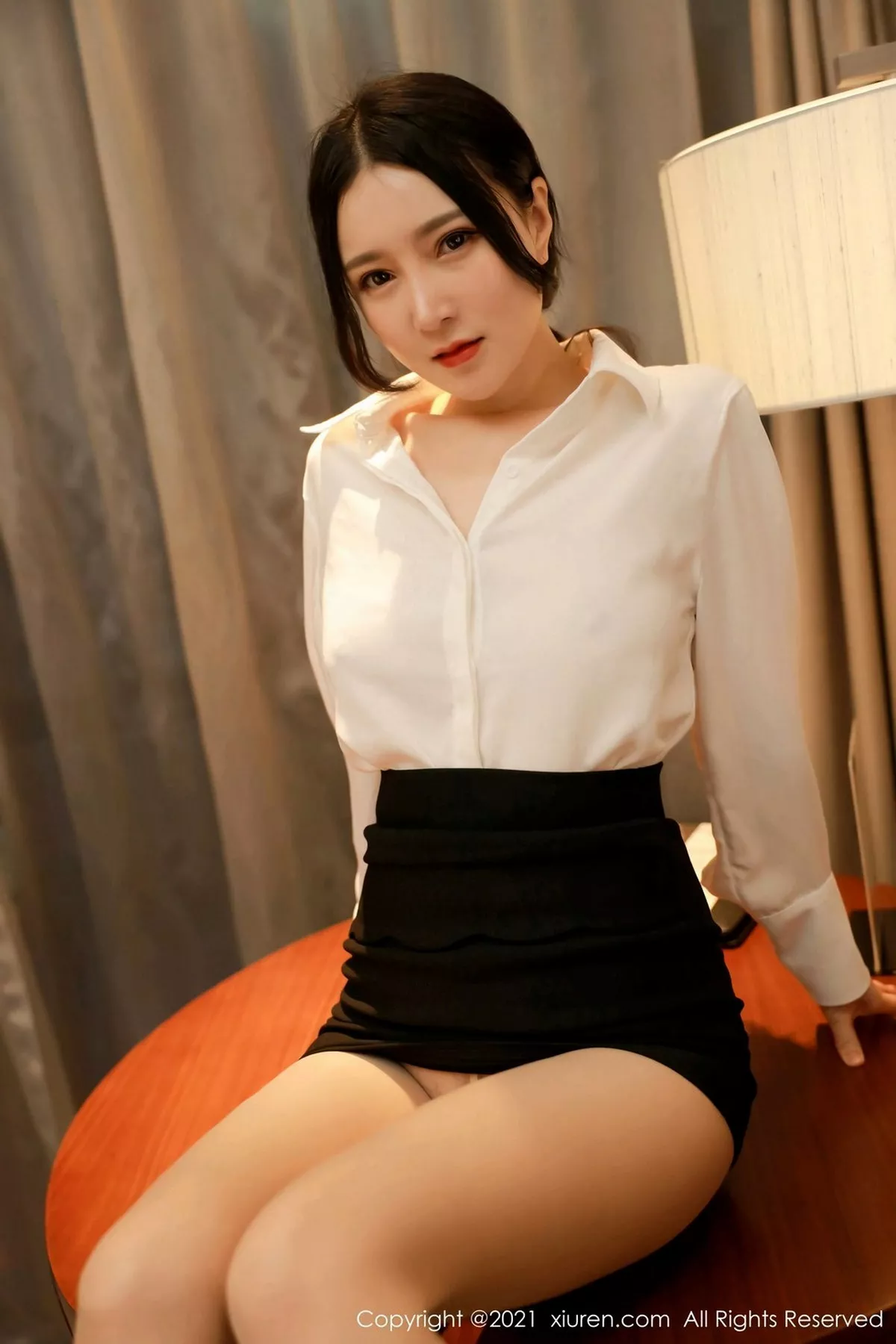 [XiuRen秀人网]第2969期林煊煊写真 [34P]-004
