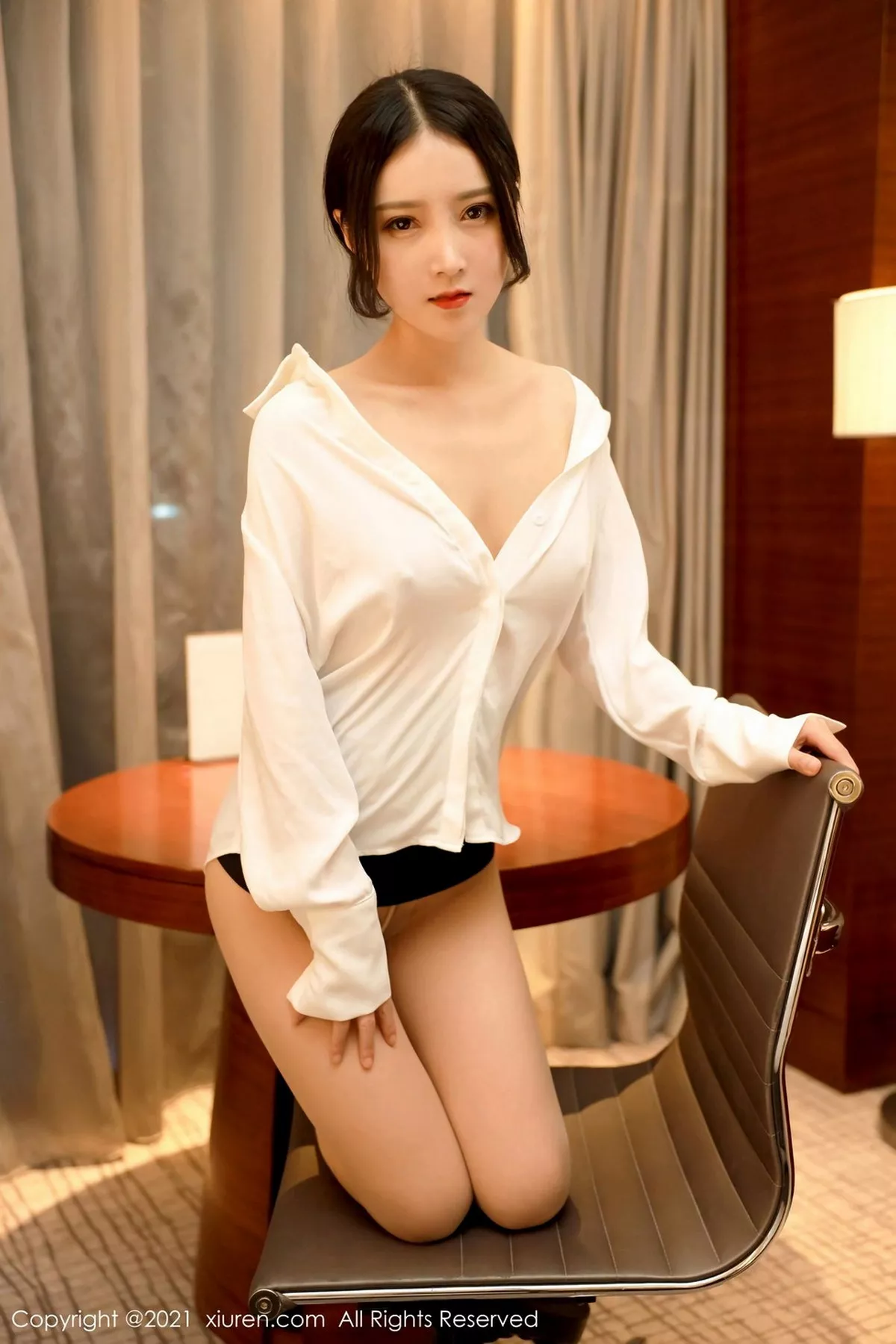 [XiuRen秀人网]第2969期林煊煊写真 [34P]-024