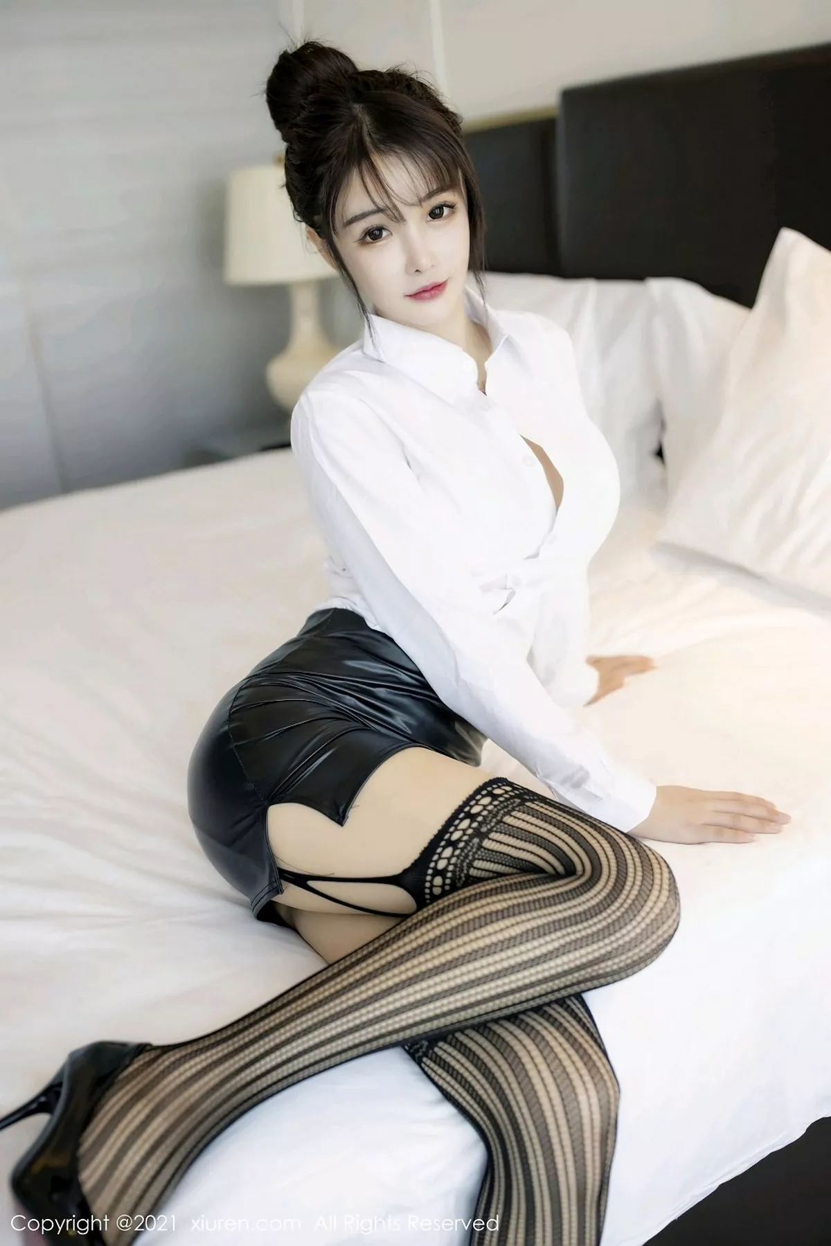 [XiuRen秀人网]第2976期南初妹妹写真 [53P]-032