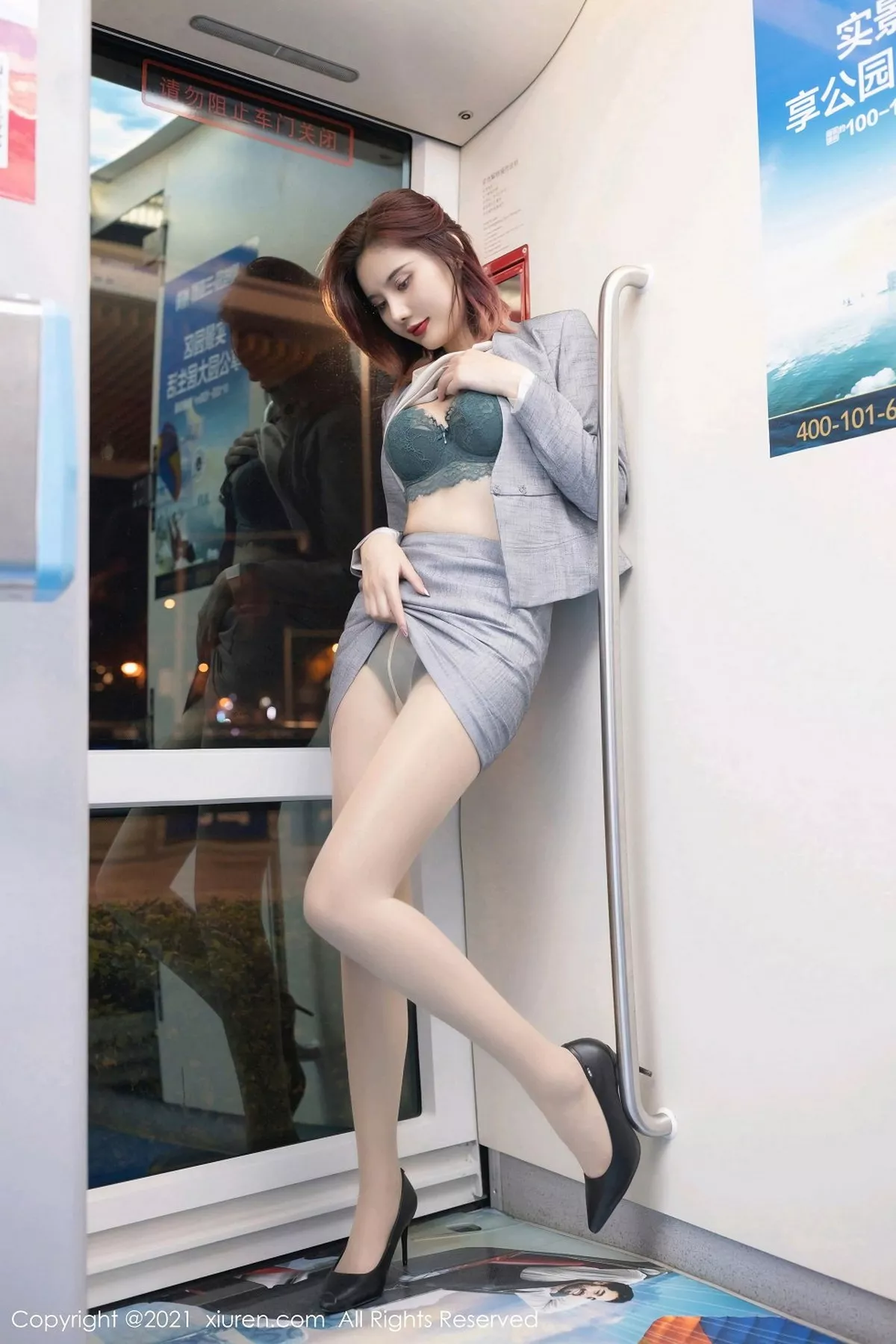 [XiuRen秀人网]第2979期就是阿朱啊写真 [66P]-029