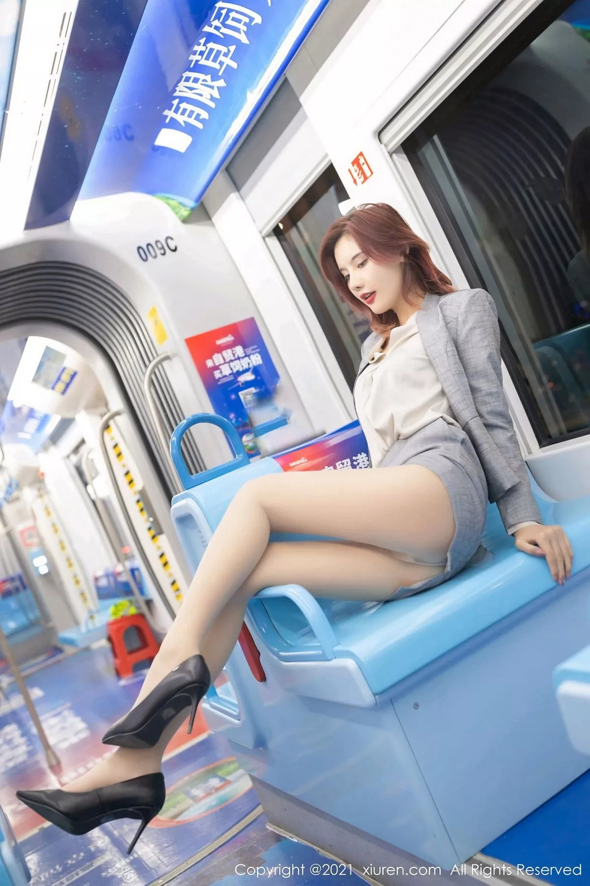 [XiuRen秀人网]第2979期就是阿朱啊写真 [66P]-004