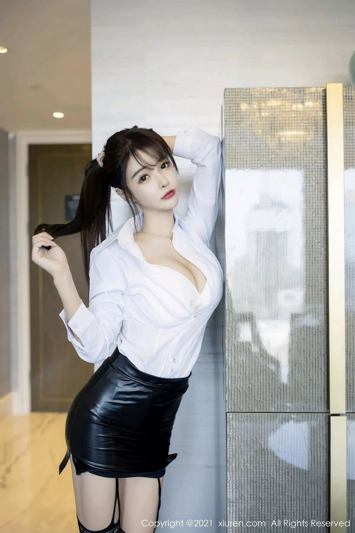 [XiuRen秀人网]第2976期南初妹妹写真 [53P]-005