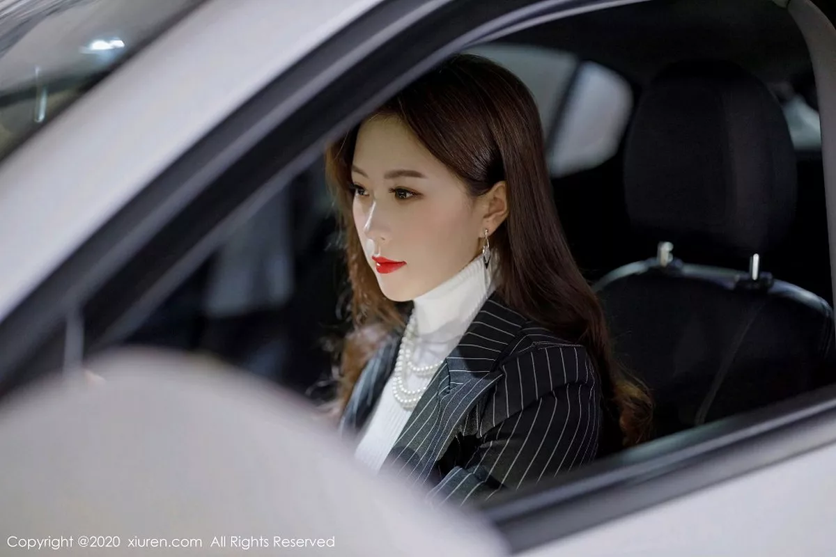 [XiuRen秀人网]第2910期杨紫嫣写真 [66P]-002