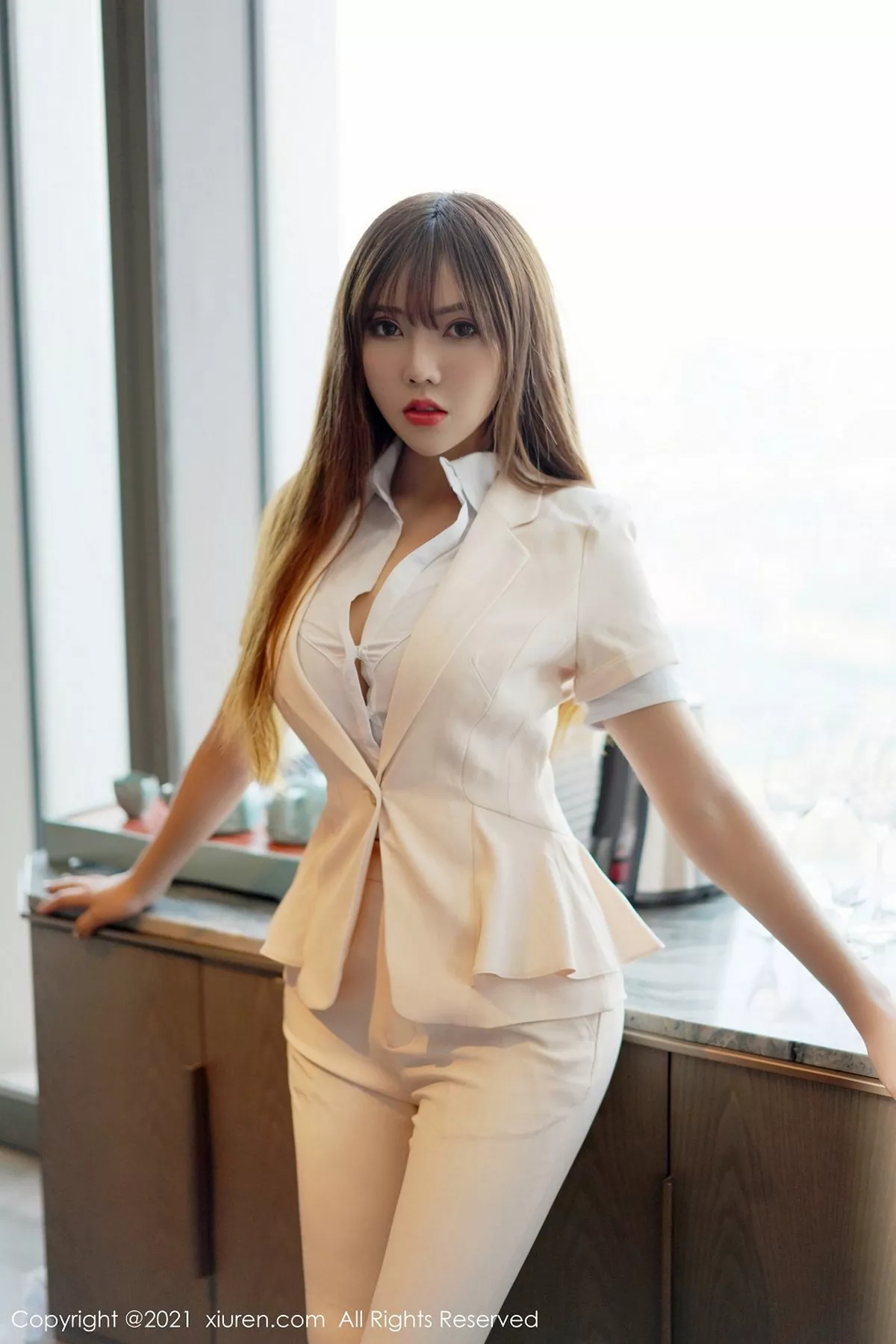[XiuRen秀人网]第2990期萌汉药写真 [40P]-020