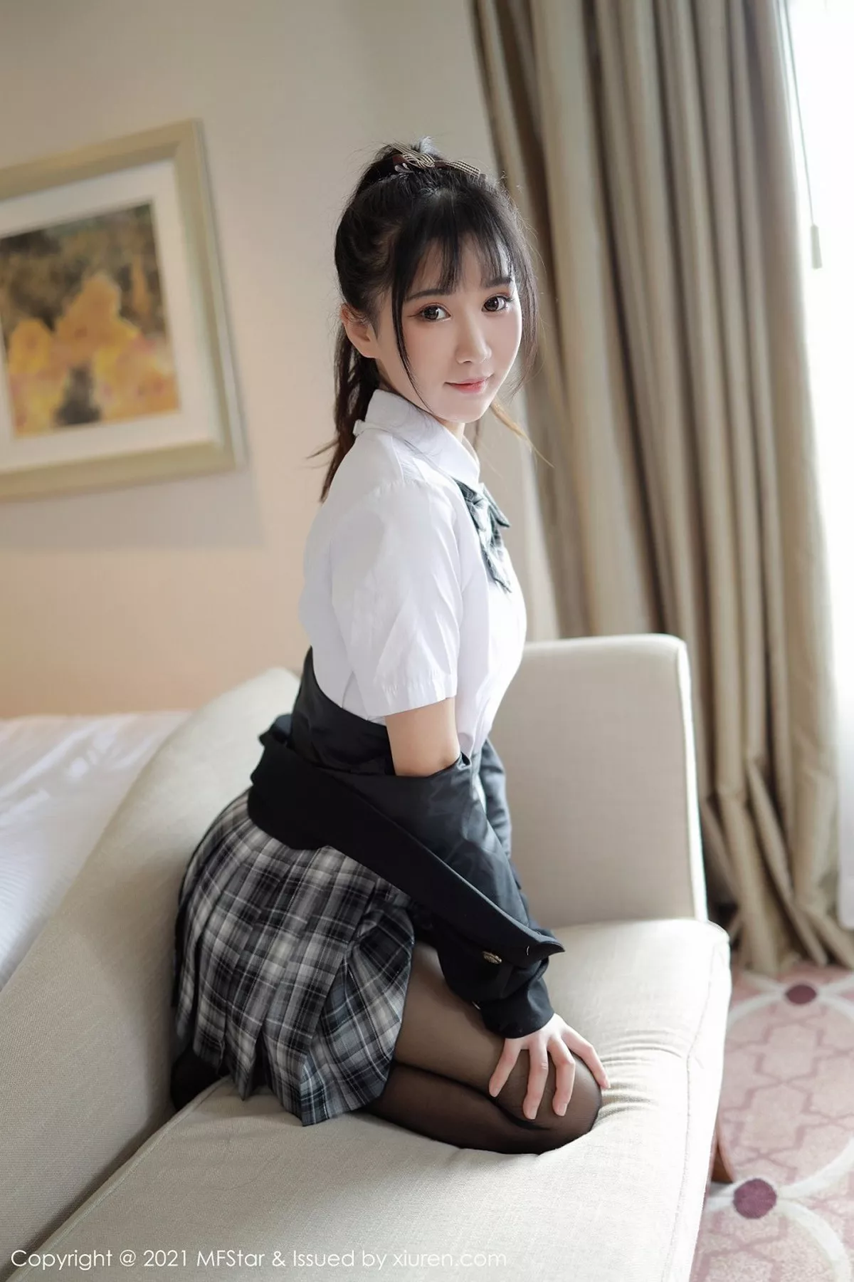 [MFStar模范学院]第439期小果冻儿写真 [49P]-021